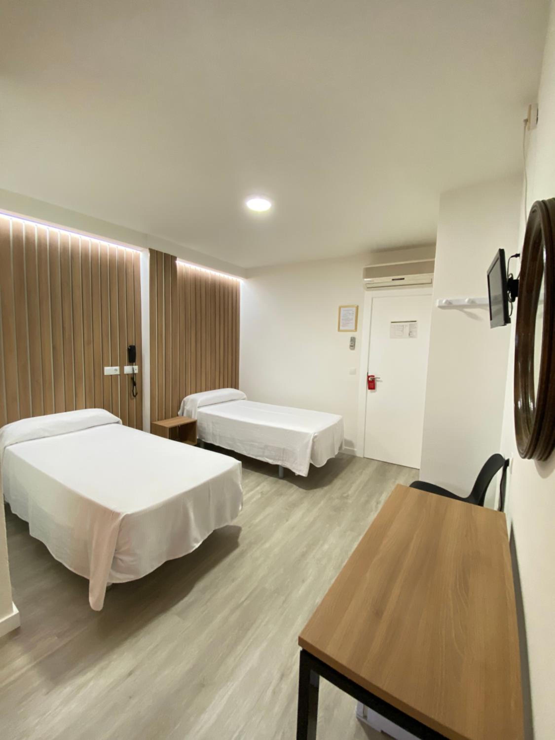 Habitación Doble o con Dos Camas