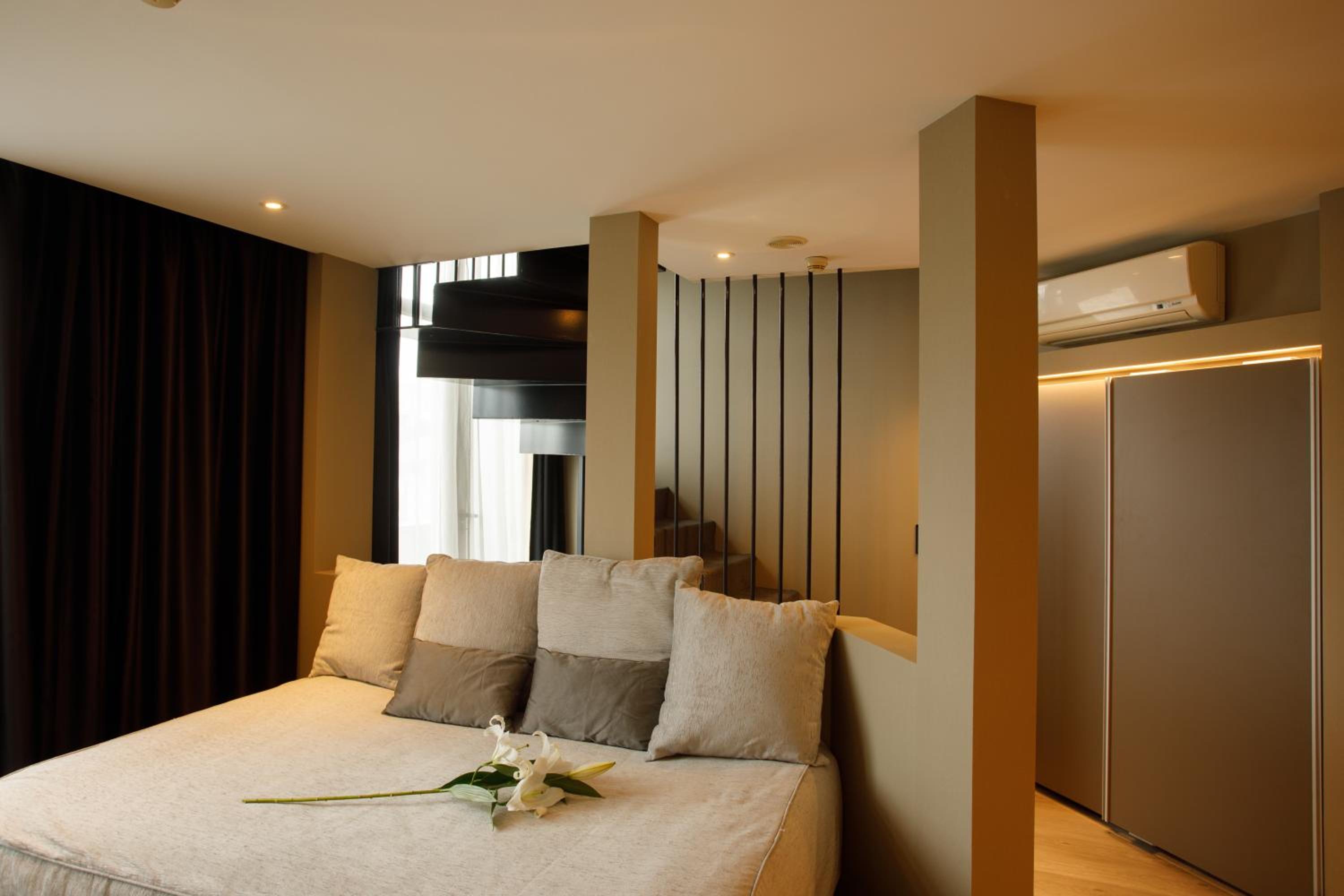 Junior Suite (2 Adults) - Photo 13