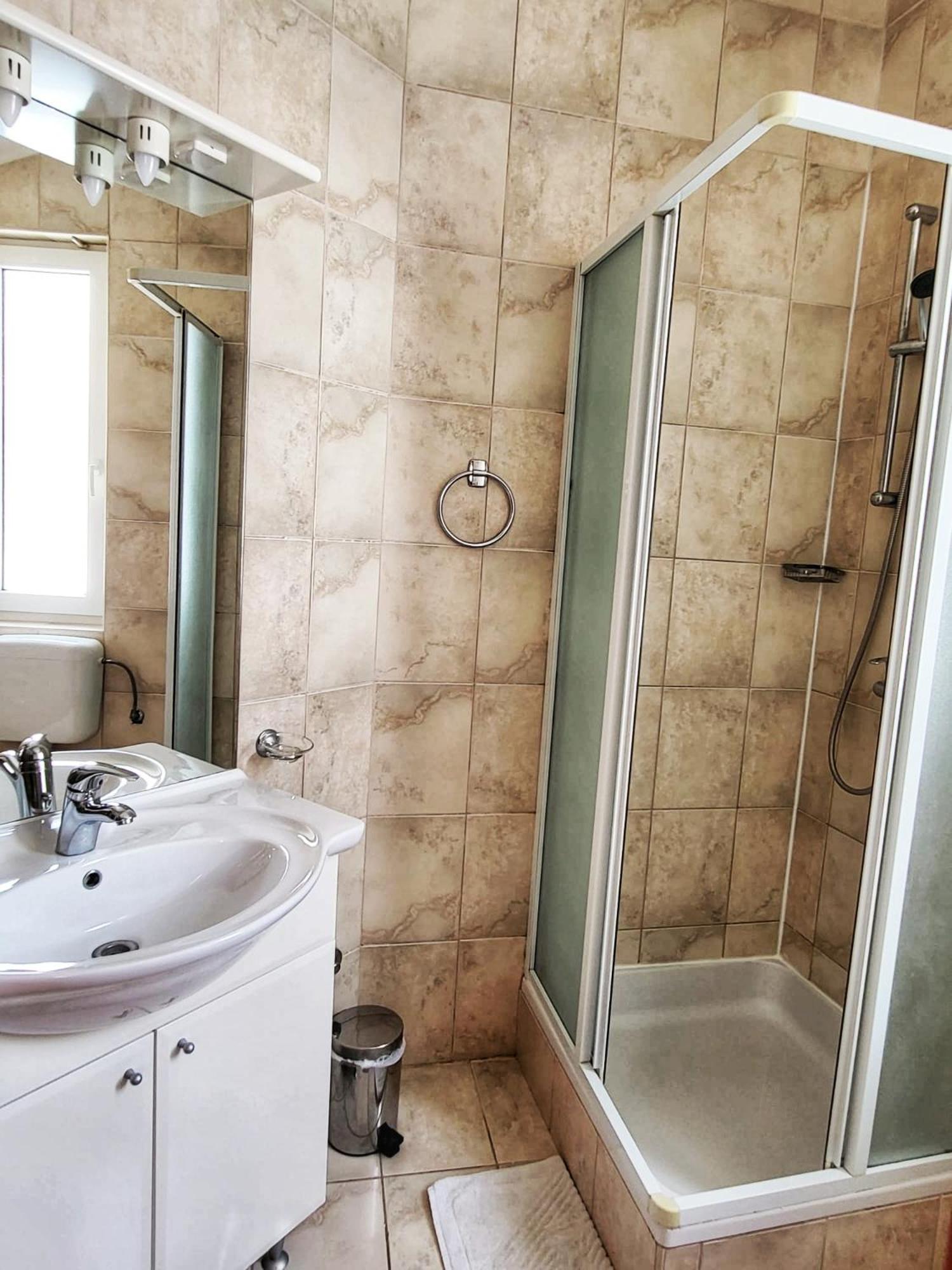 Triple Room - Photo 3