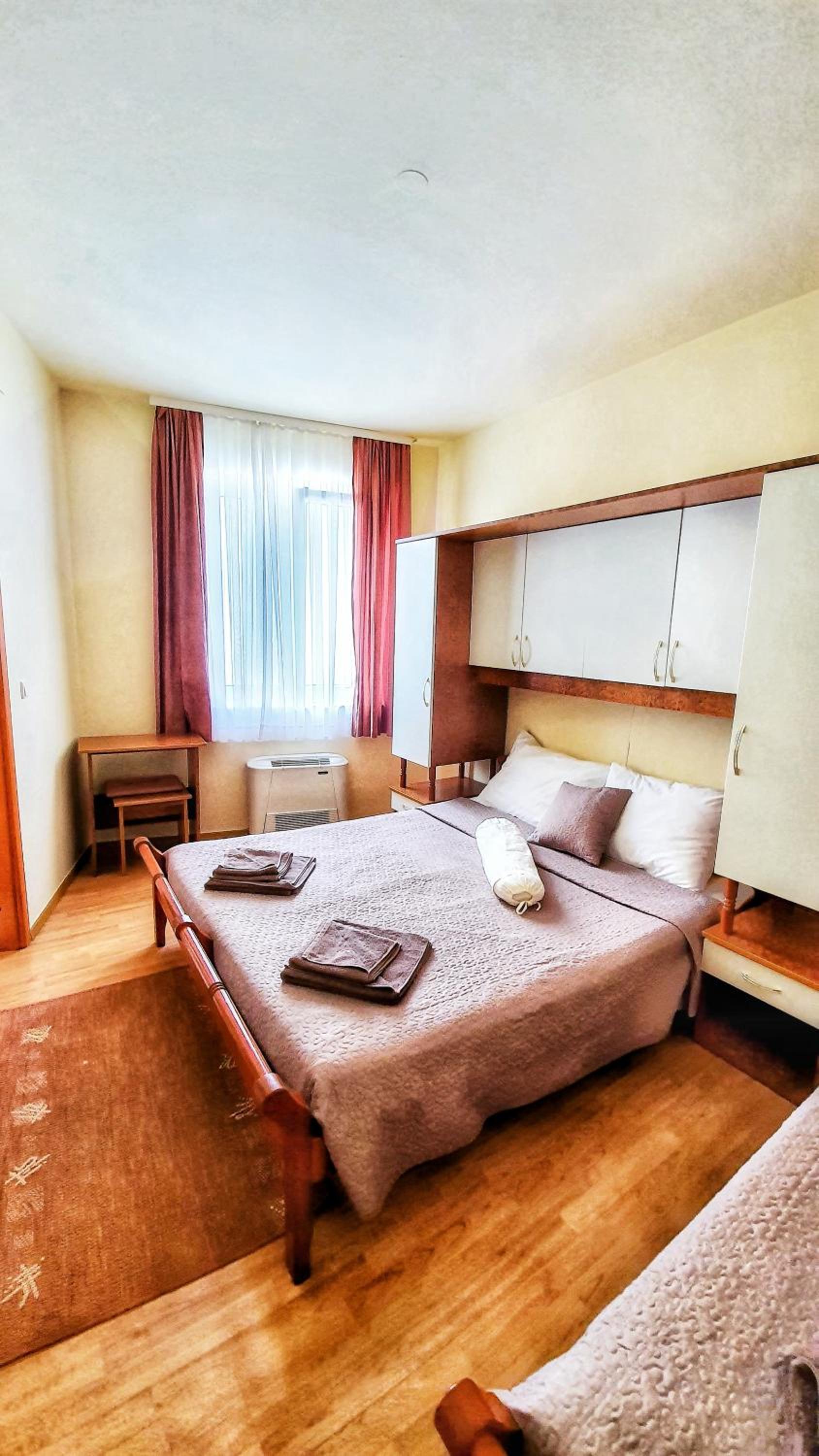 Double Room - Photo 28