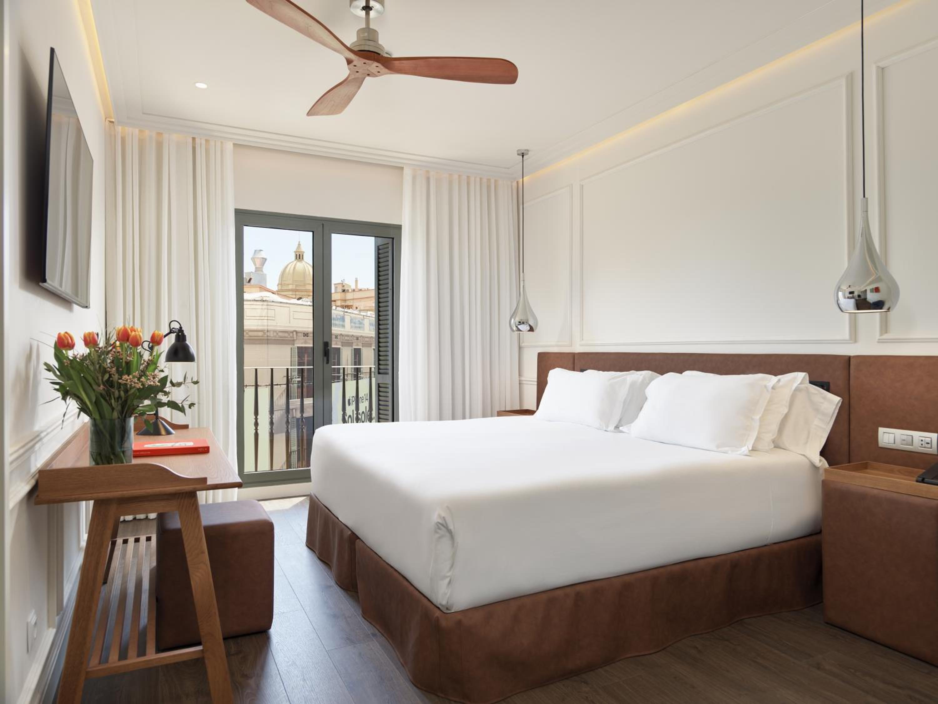 Family Junior Suite (2 Adults + 2 Children)