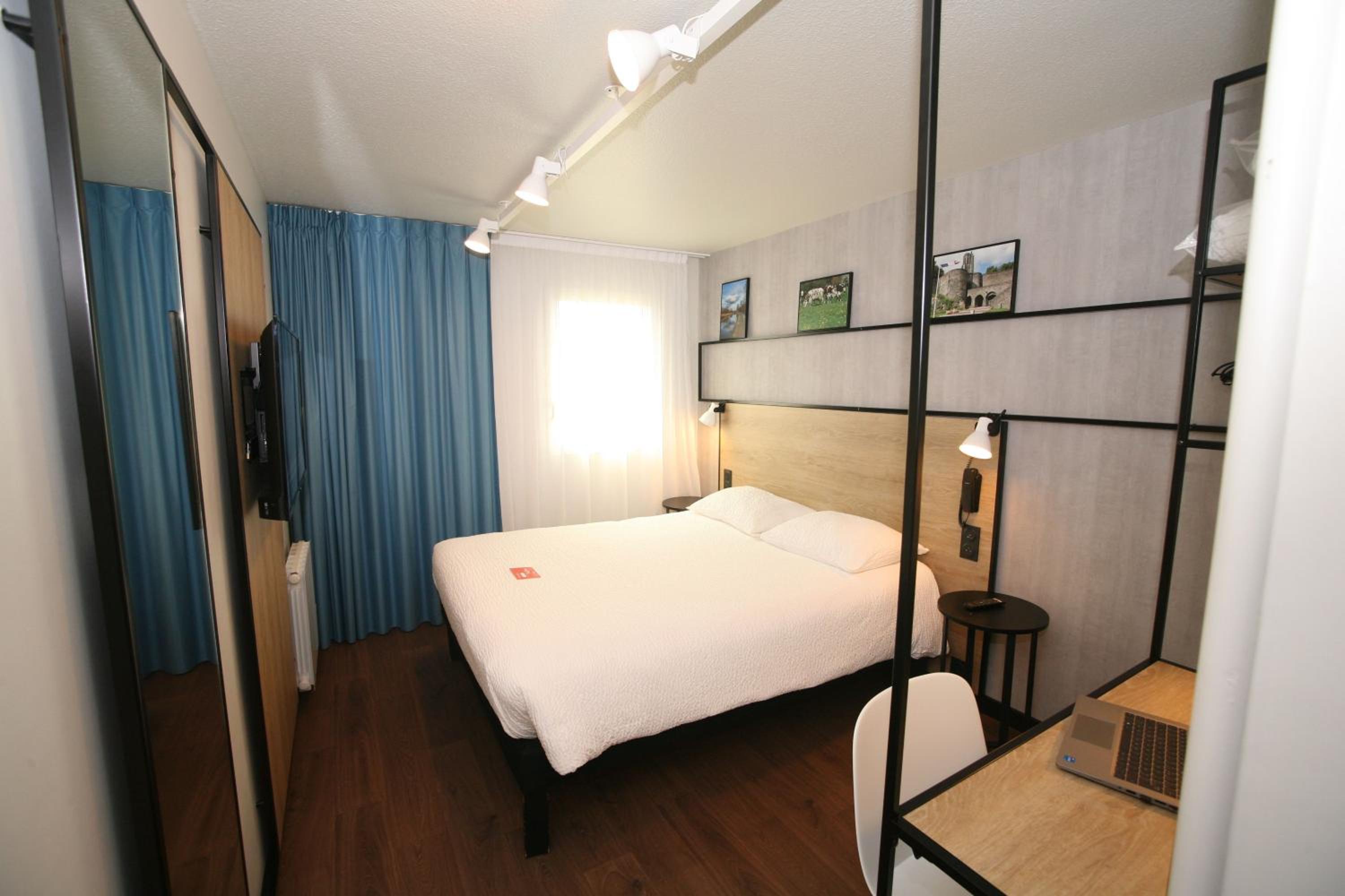 Standard Double Room - Photo 4