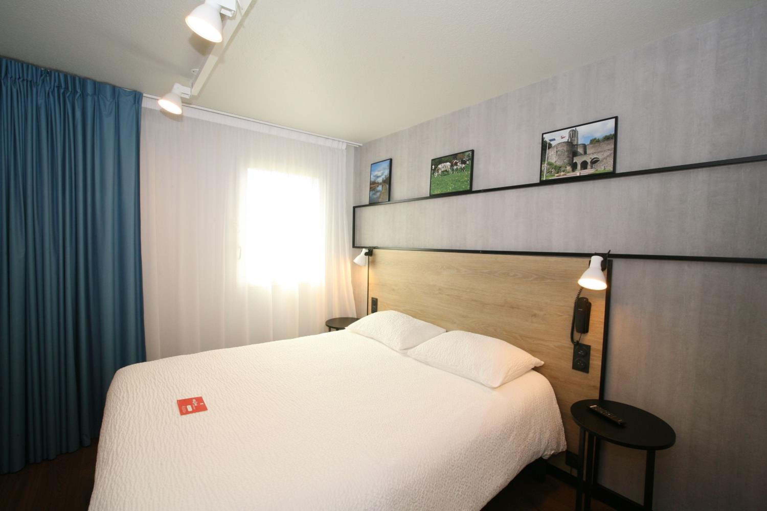 Standard Double Room - Photo 2