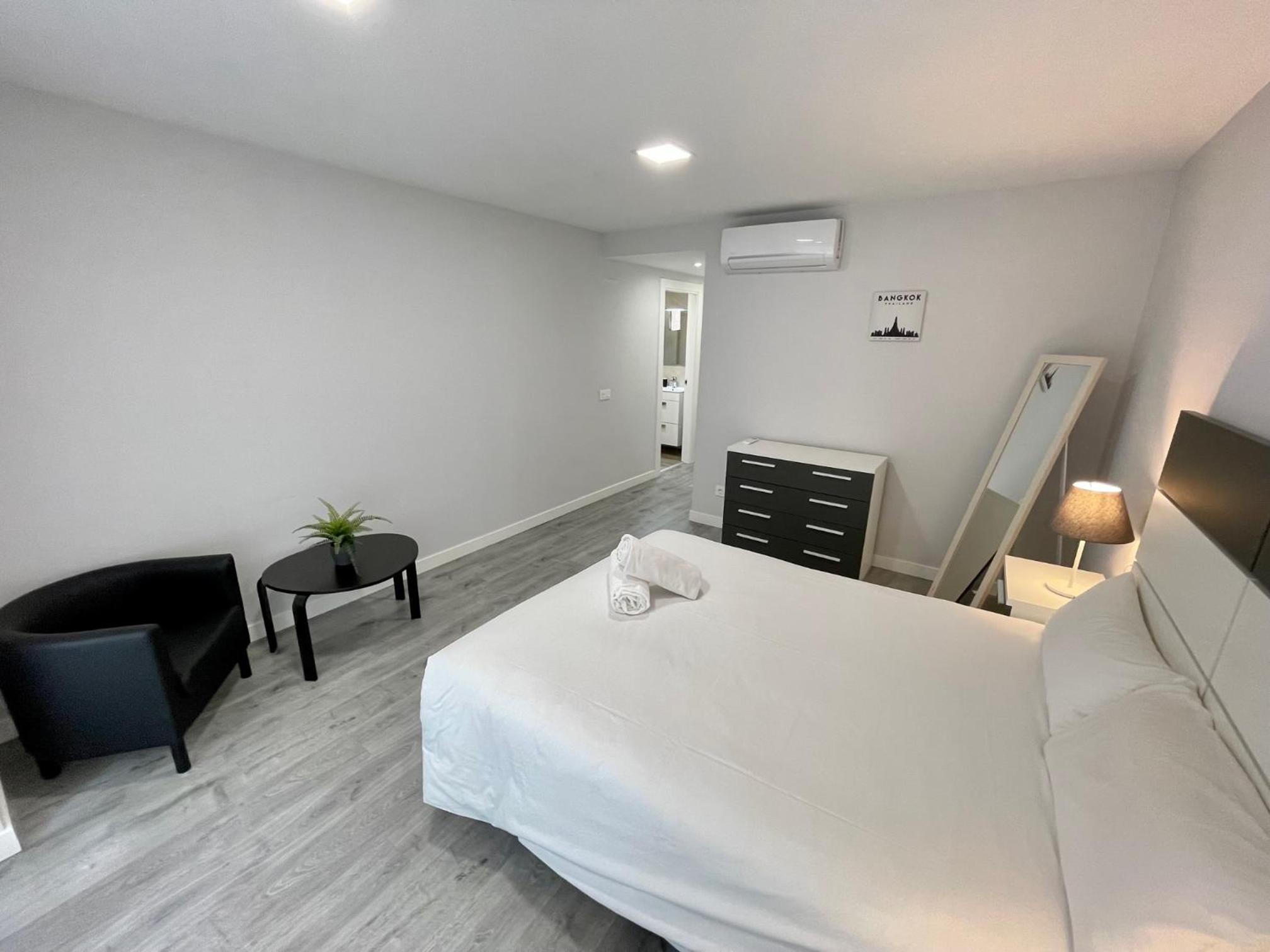 Two-Bedroom Apartment photo 3