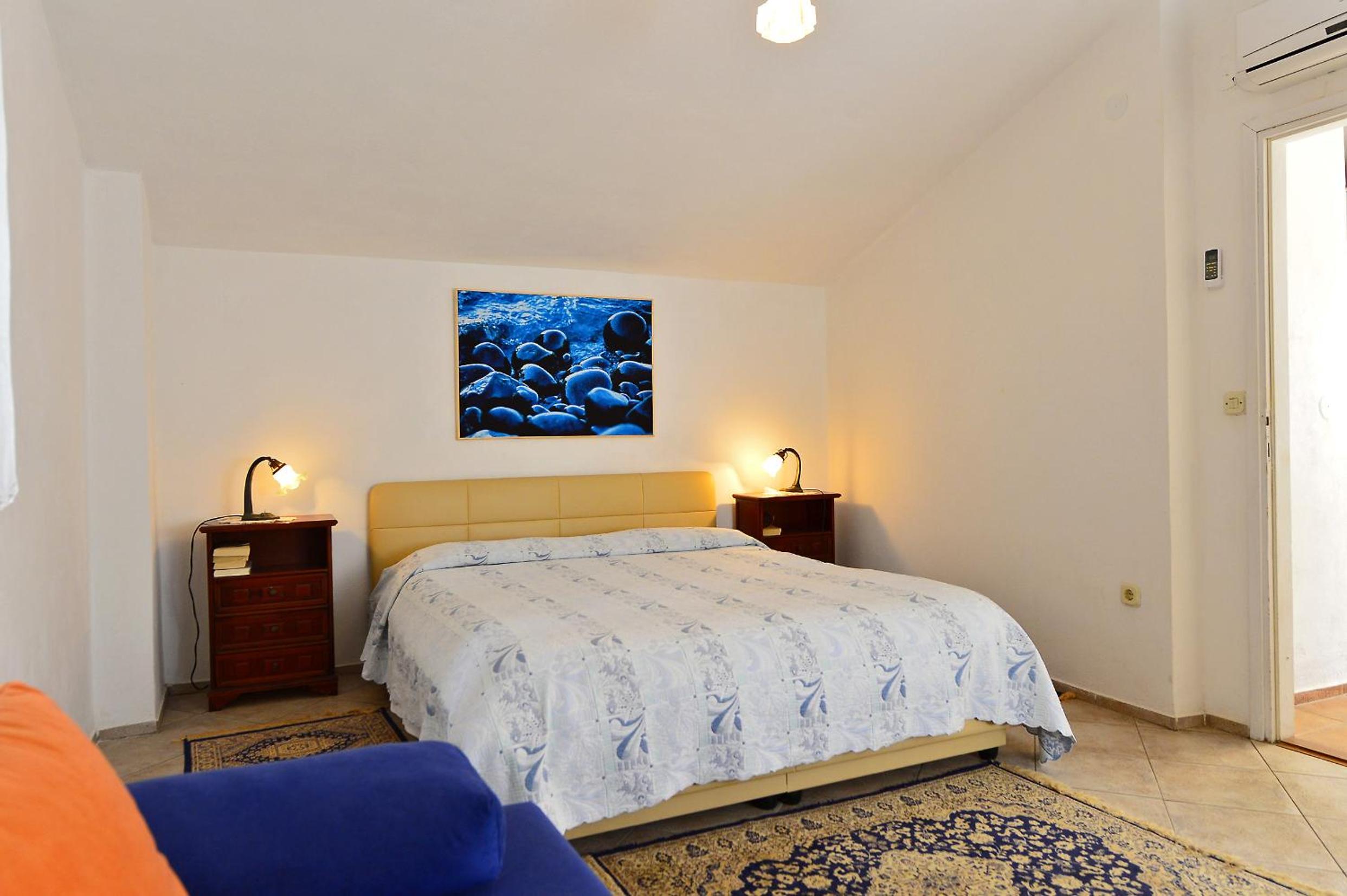 Studio (3 Adults) - Photo 12