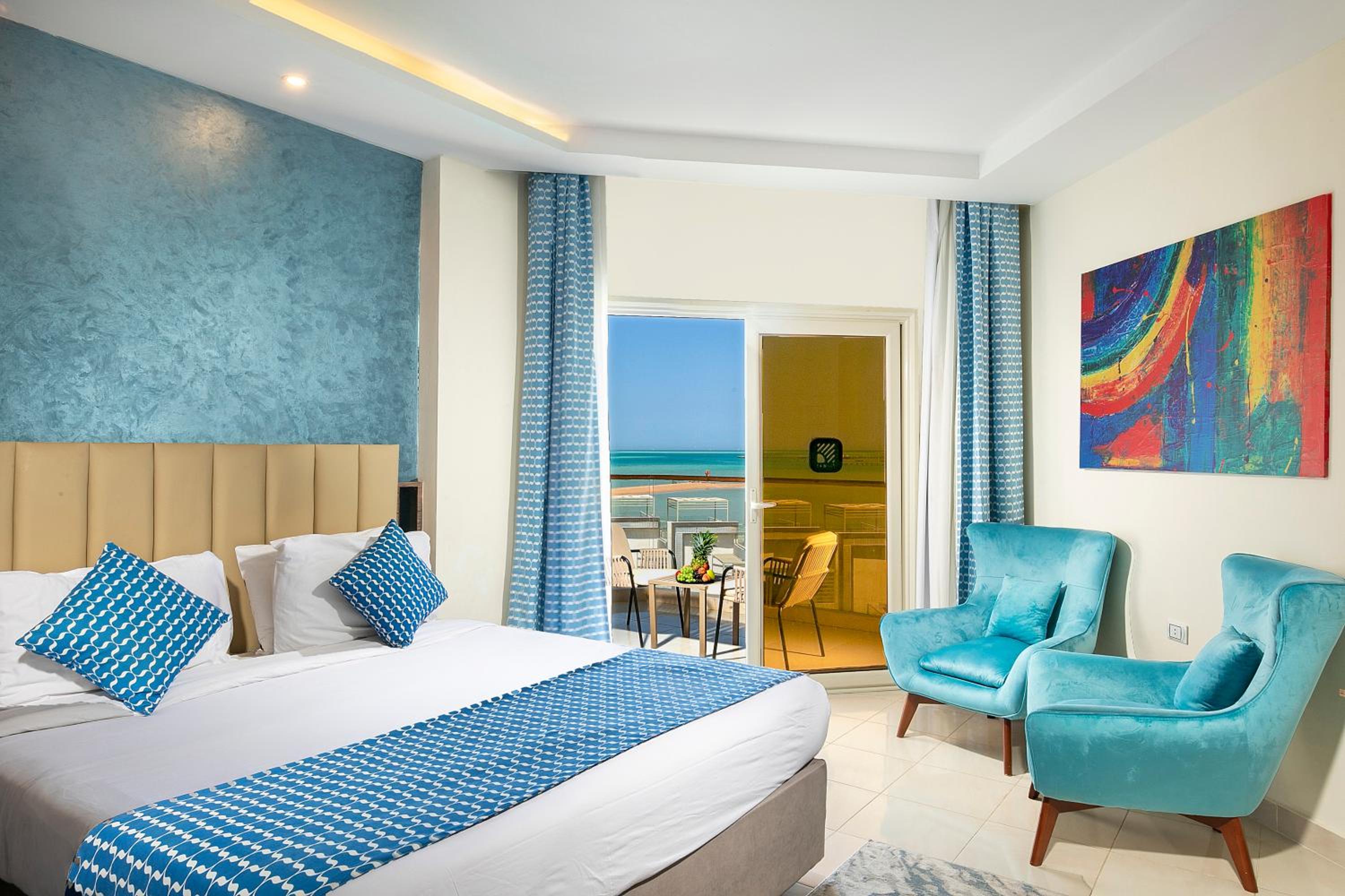 Deluxe Sea View Room - Photo 1