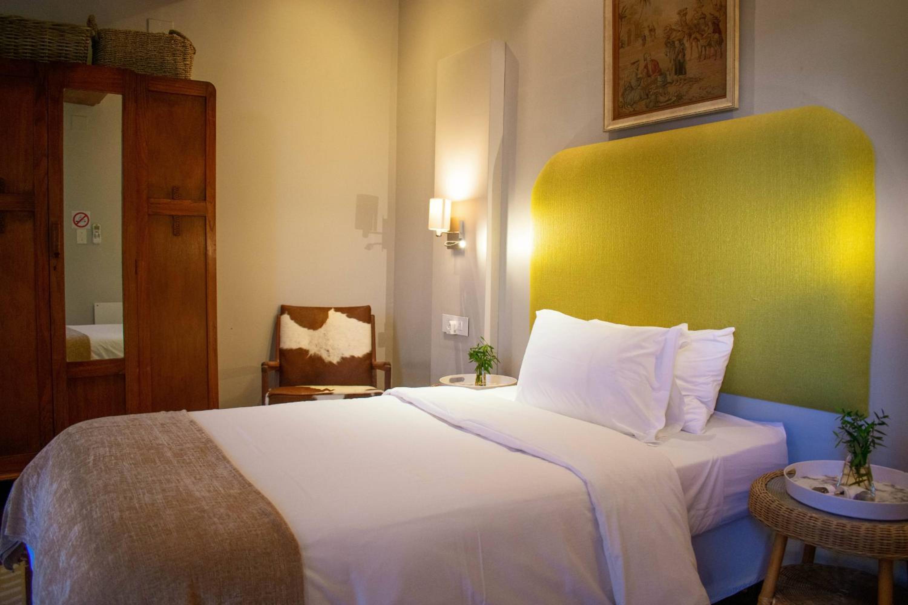 Classic Single Room