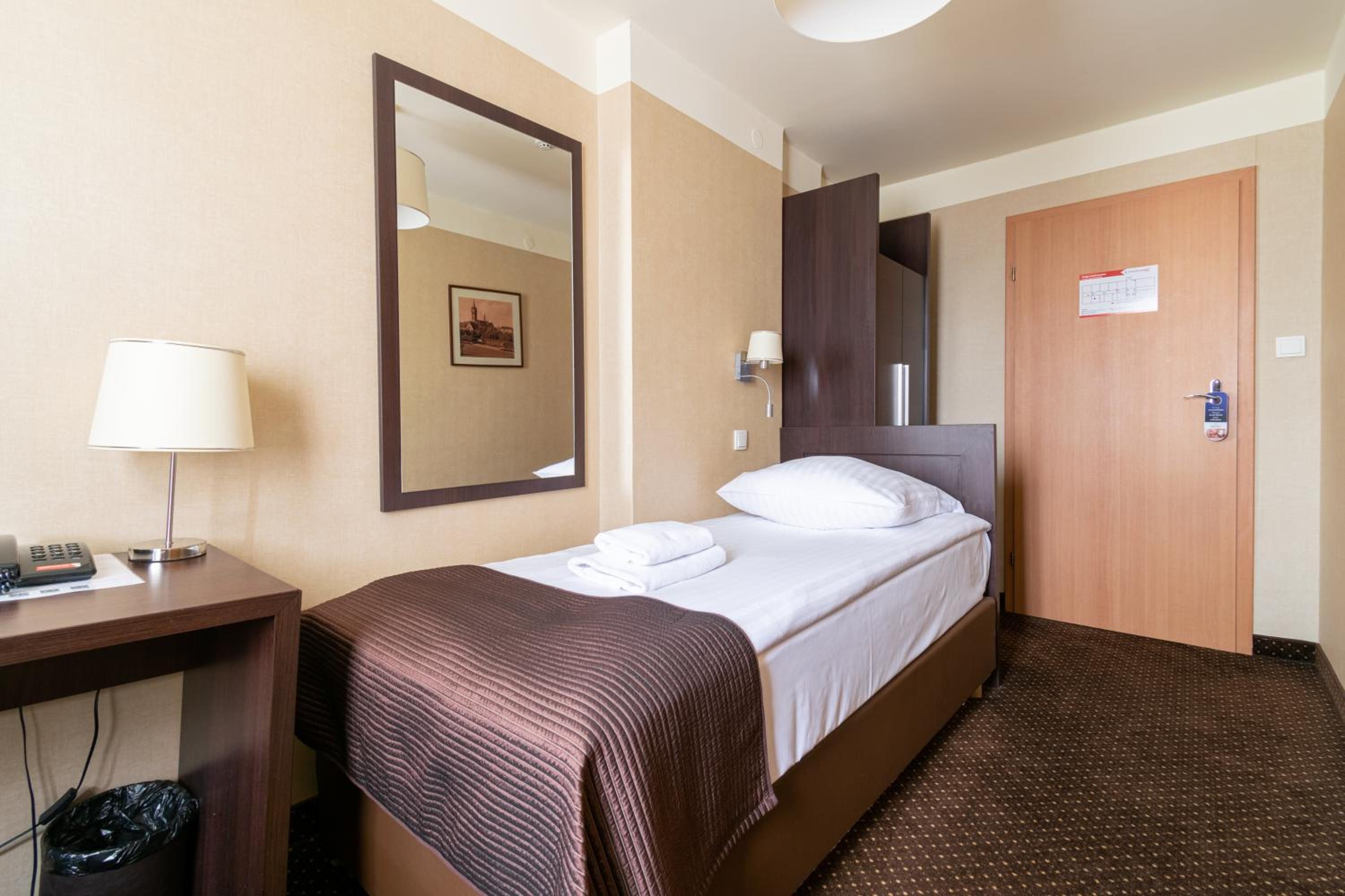 Single Room photo 2