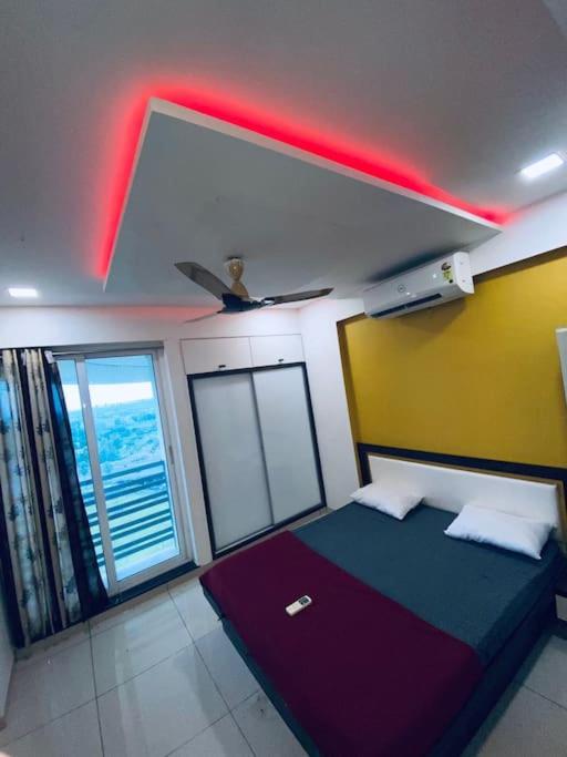 Two-Bedroom Apartment with Balcony and Terrace