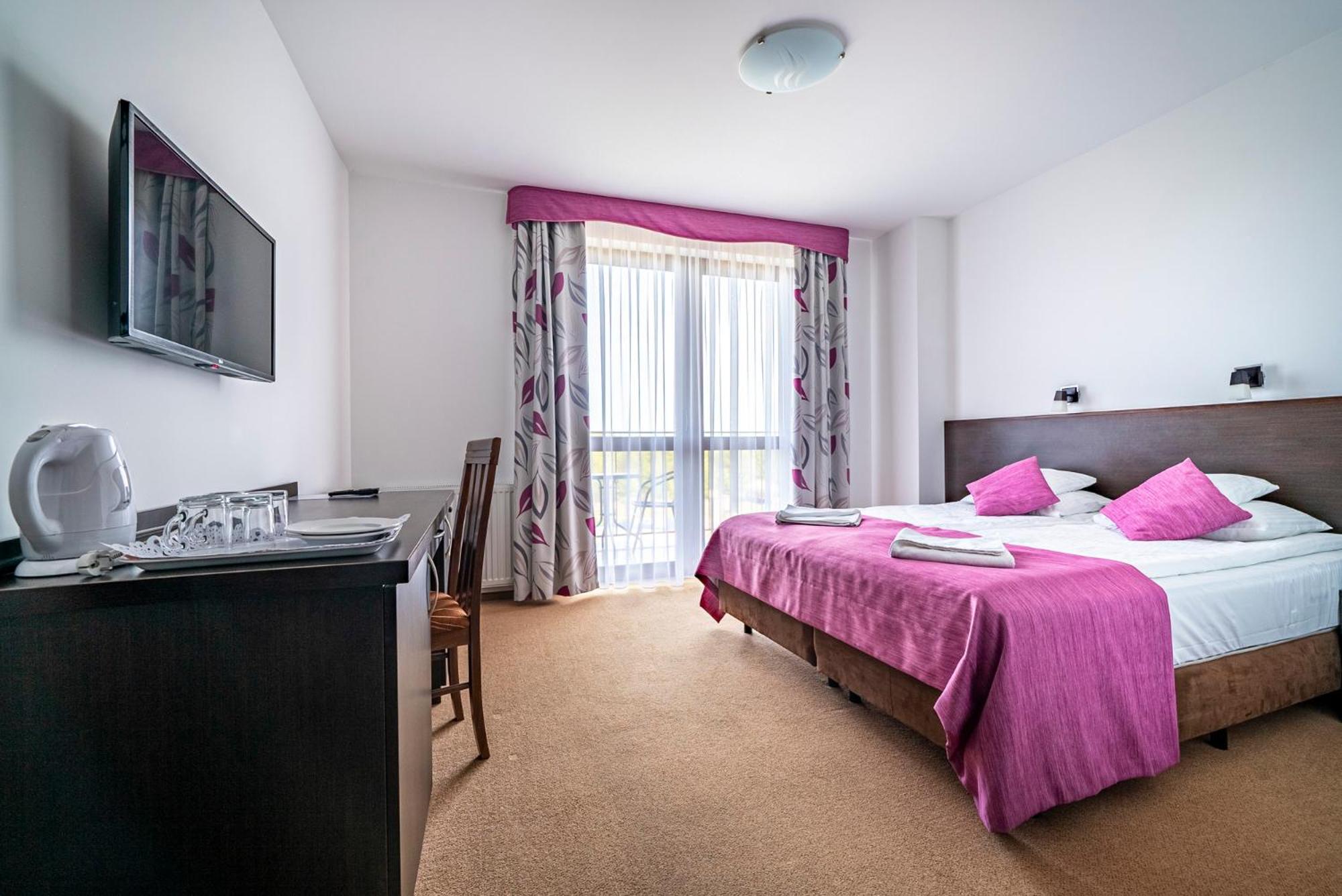 Deluxe Double Room with Balcony and Sea View photo 1