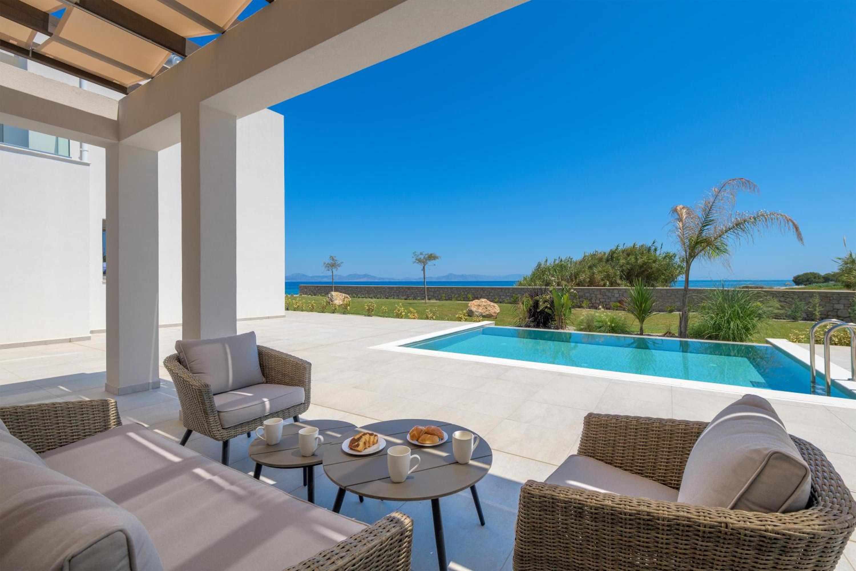 Two-Bedroom Villa photo 2