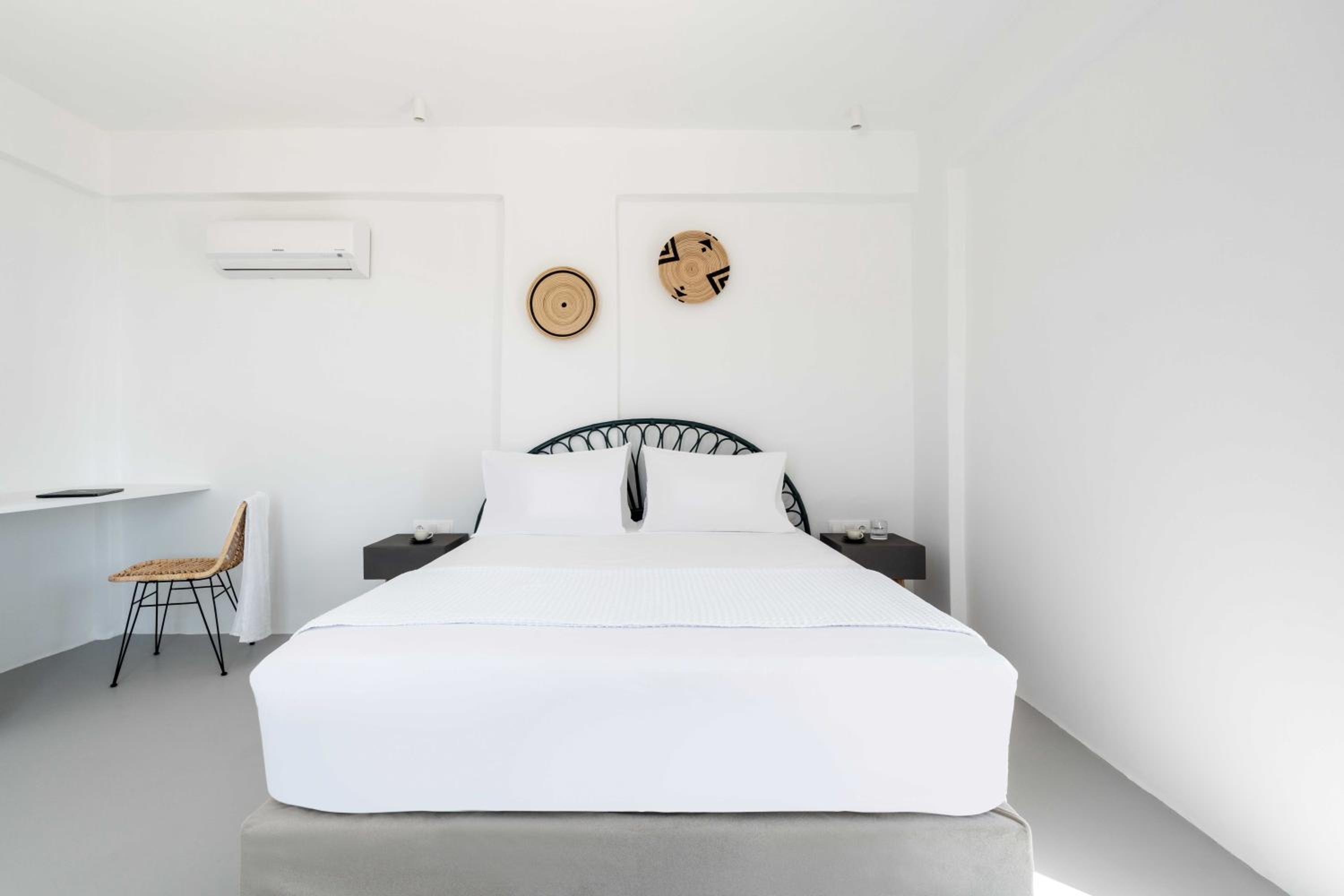 Honeymoon Suite with Private Outdoor Pool and Sea View