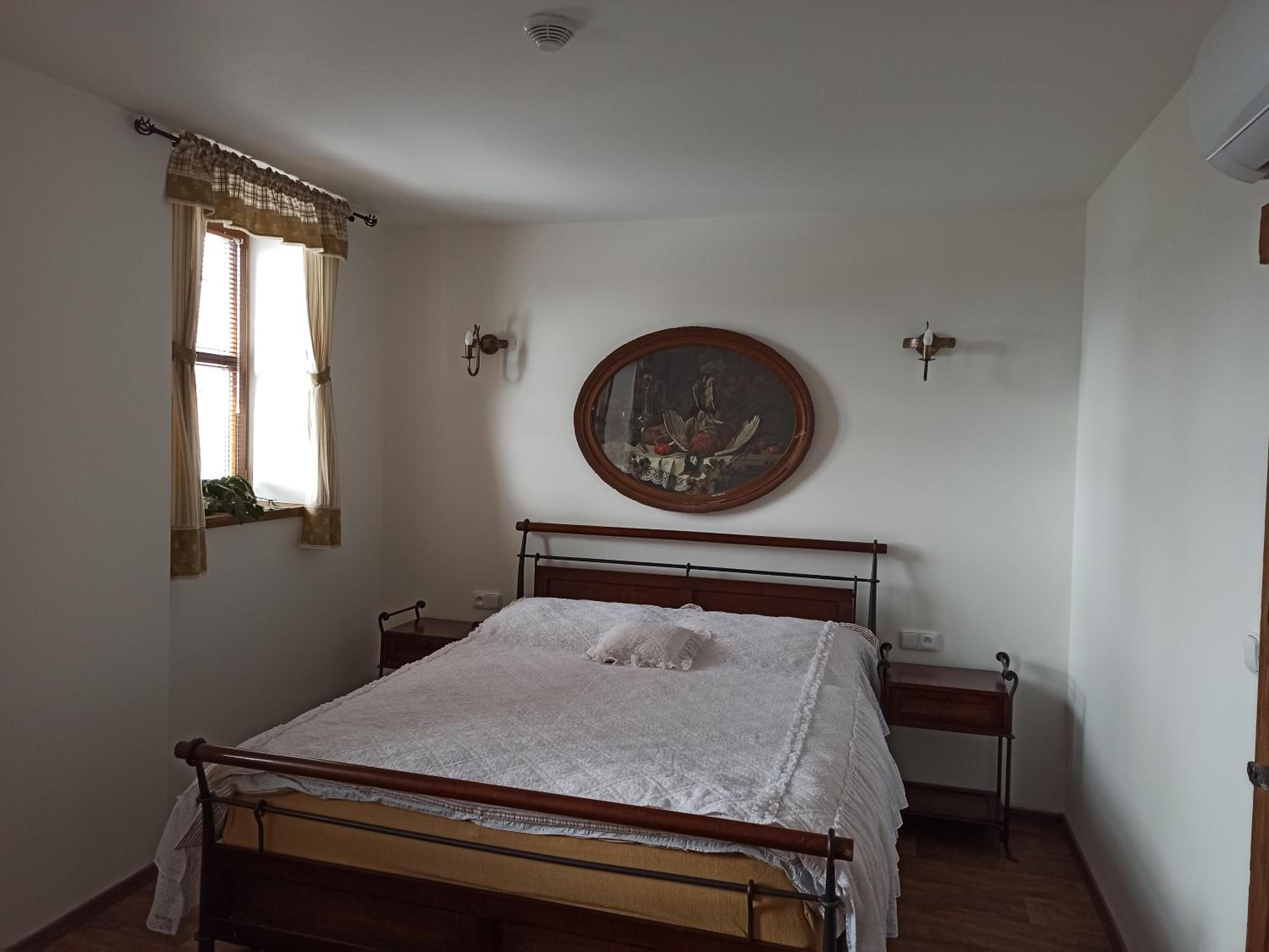Standard Double Room with Shared Bathroom photo 3