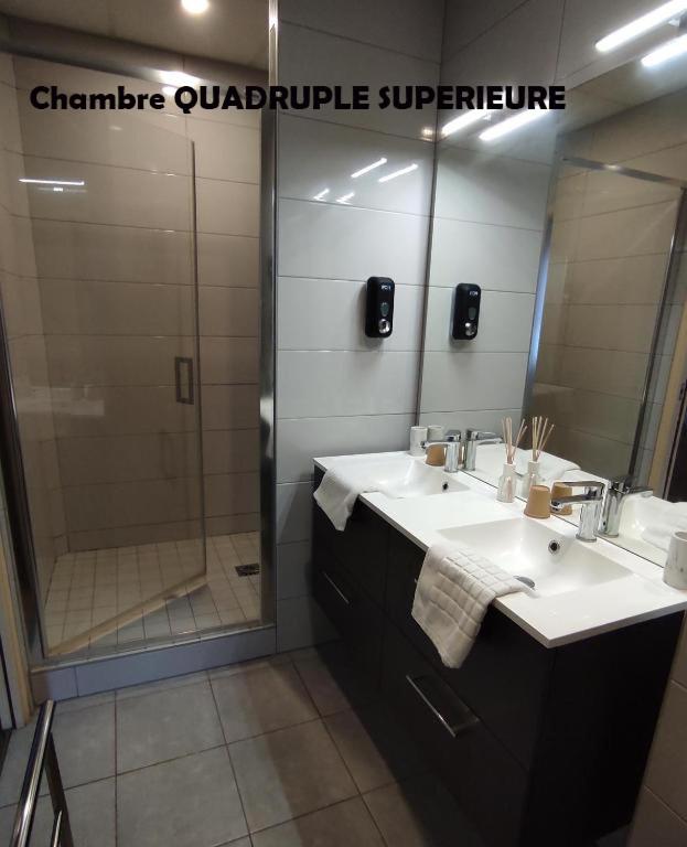 Comfort Quadruple Room - Photo 5