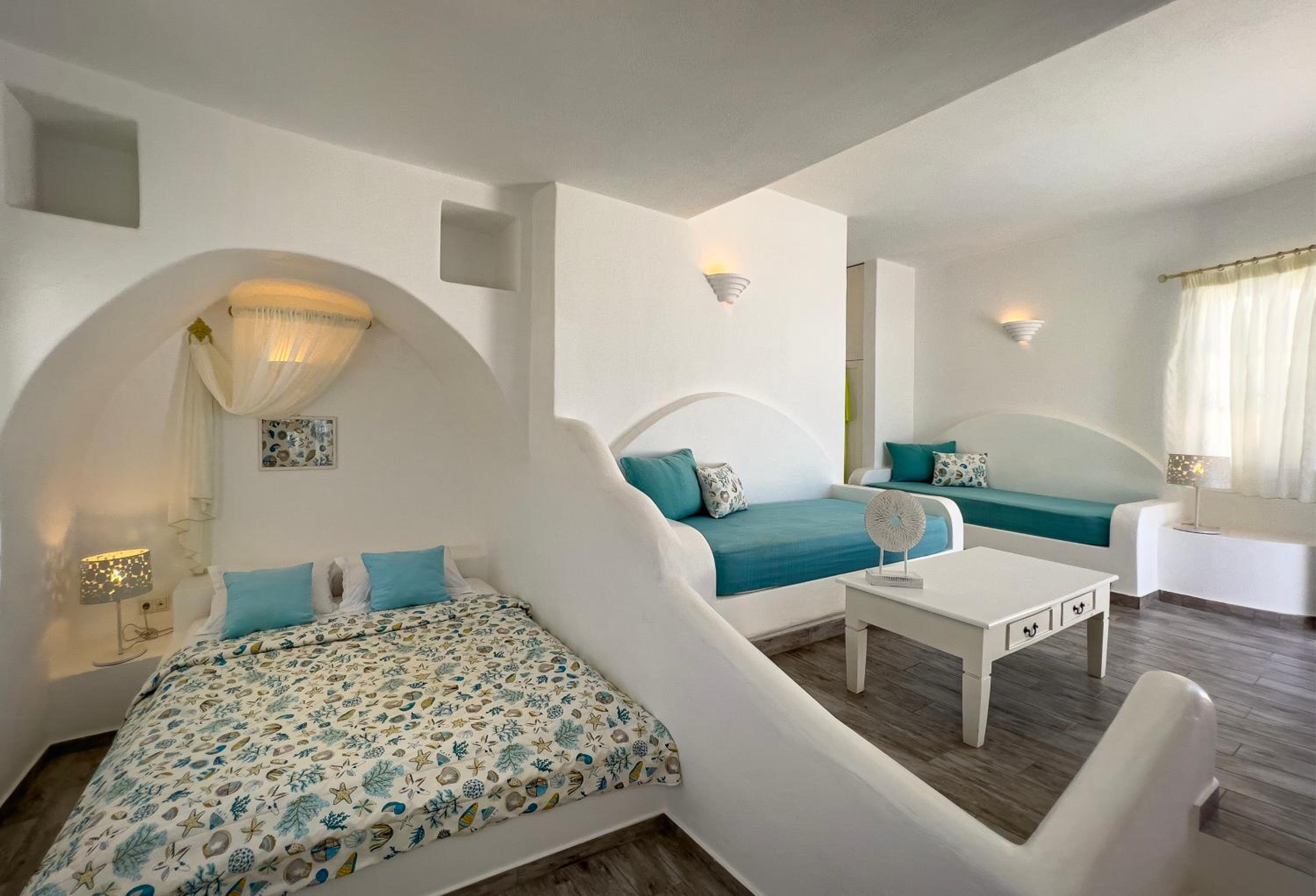 Deluxe Suite With Private Terrace