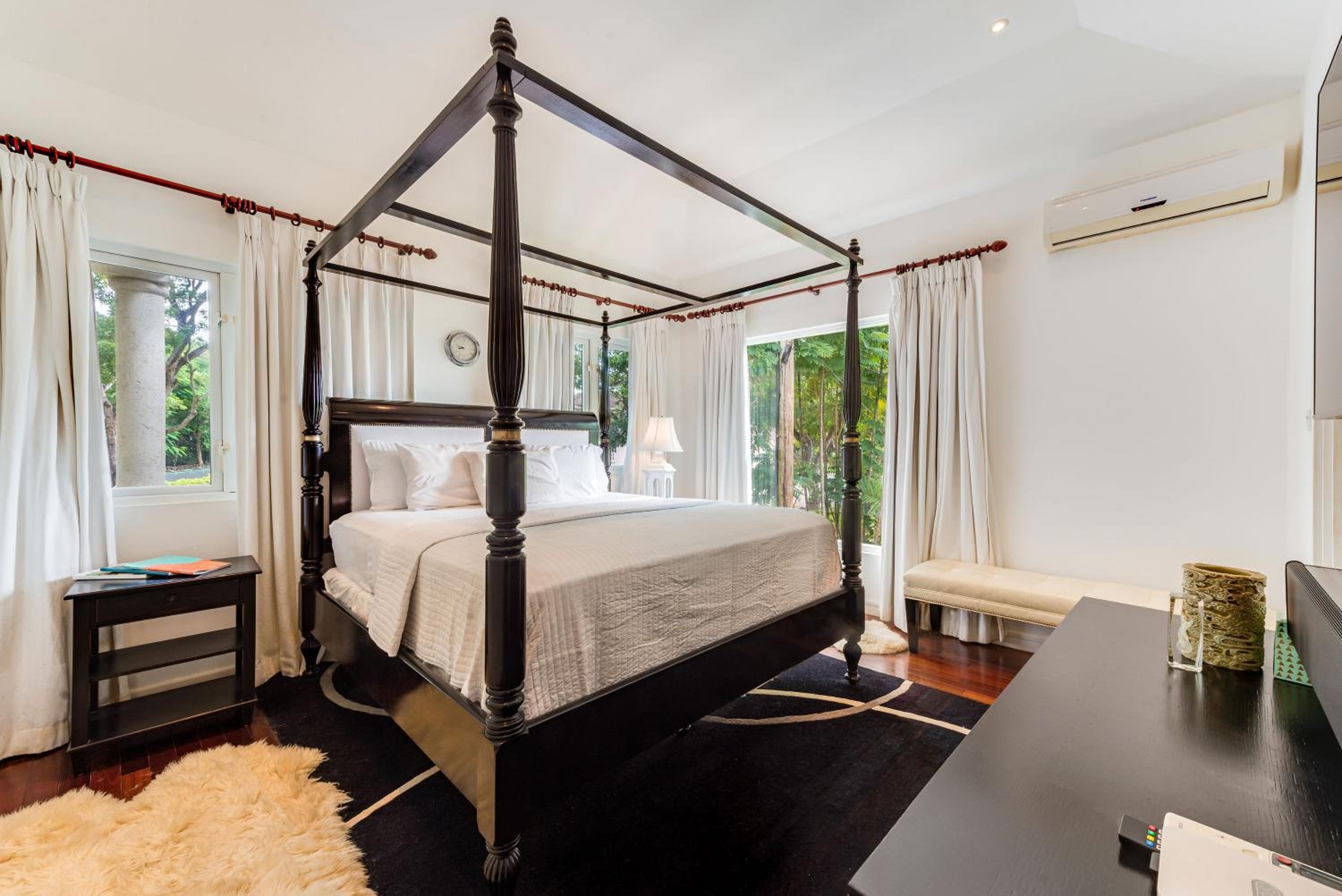 Three-Bedroom Suite photo 2