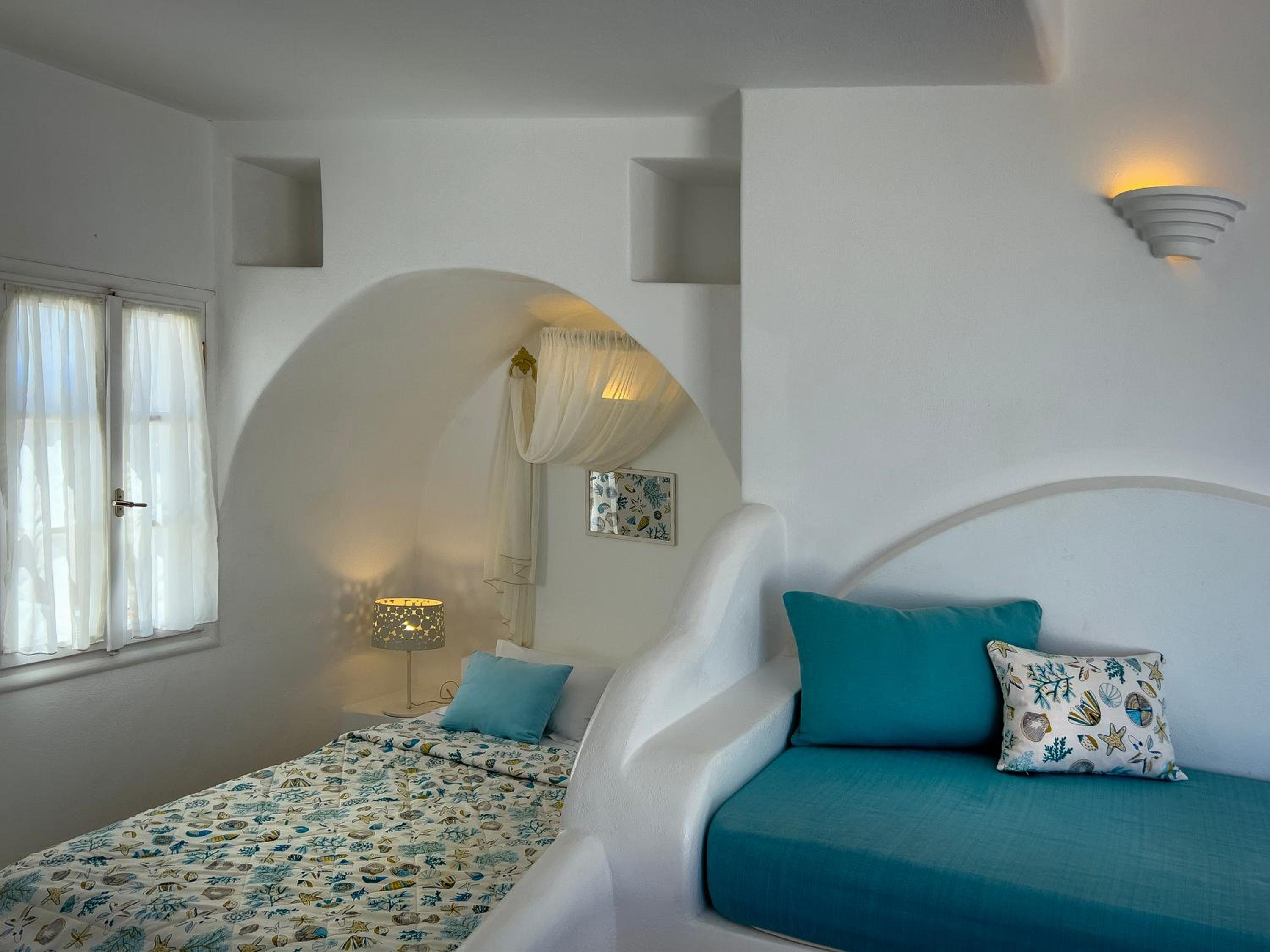 Deluxe Suite With Private Terrace photo 3