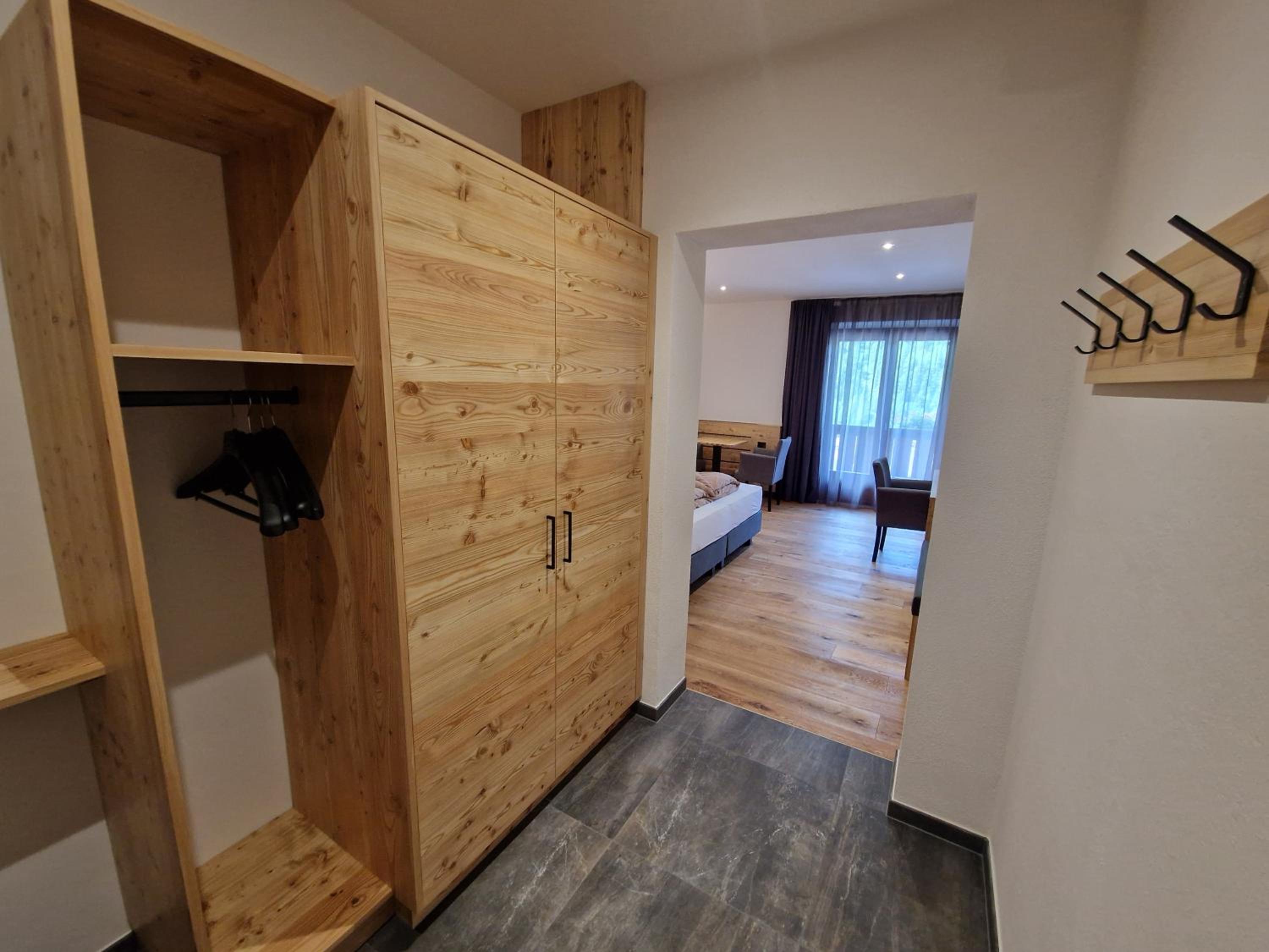 Double Room - Photo 7