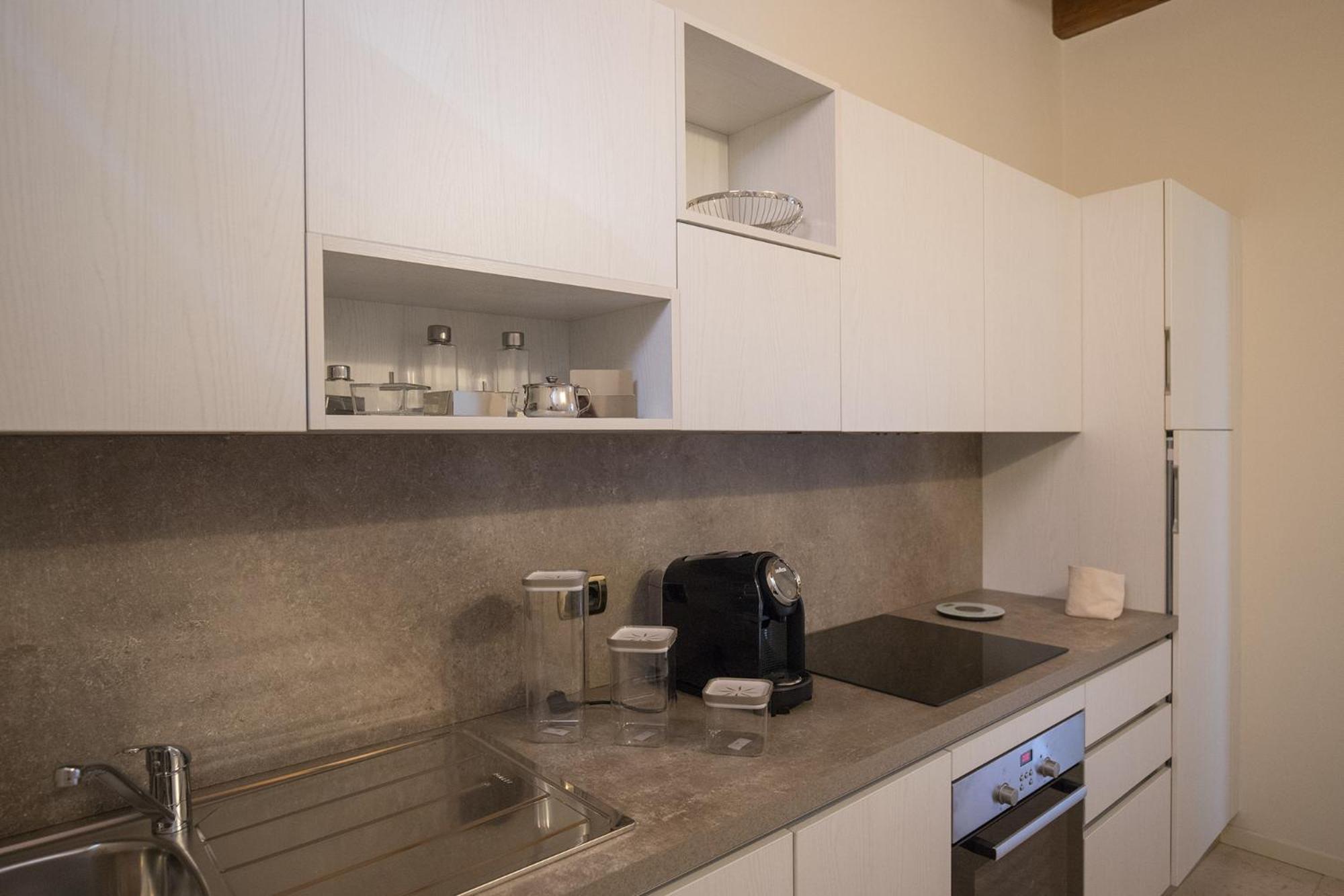 Apartment photo 3