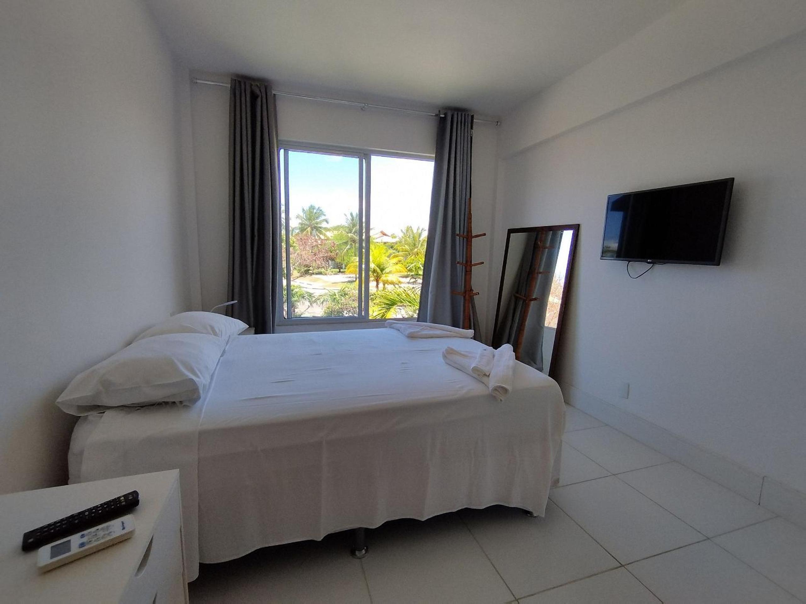 Apartment with Balcony photo 1