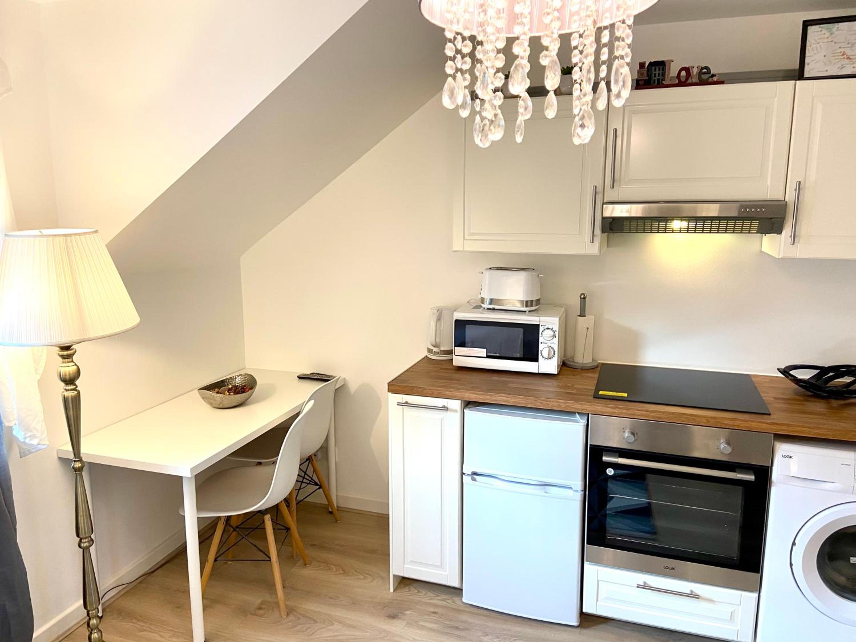 Studio Apartment photo 3