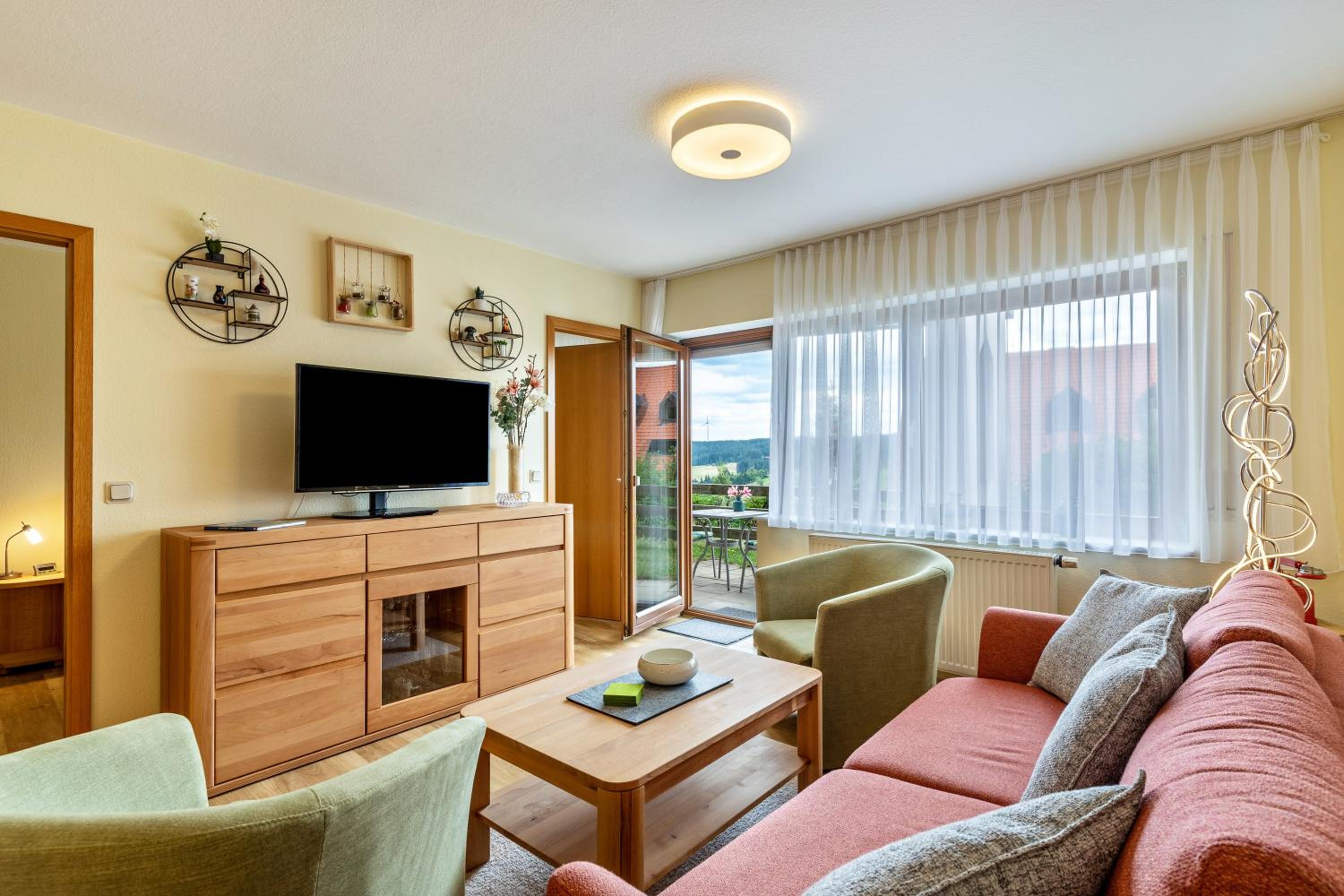 One-Bedroom Apartment with Garden View photo 1