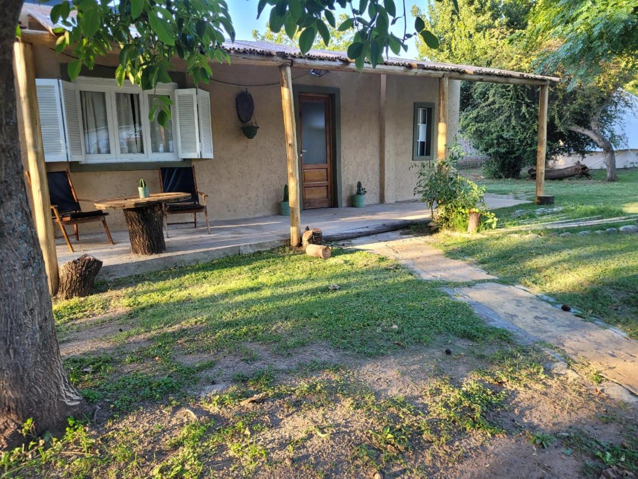 One-Bedroom House photo 2