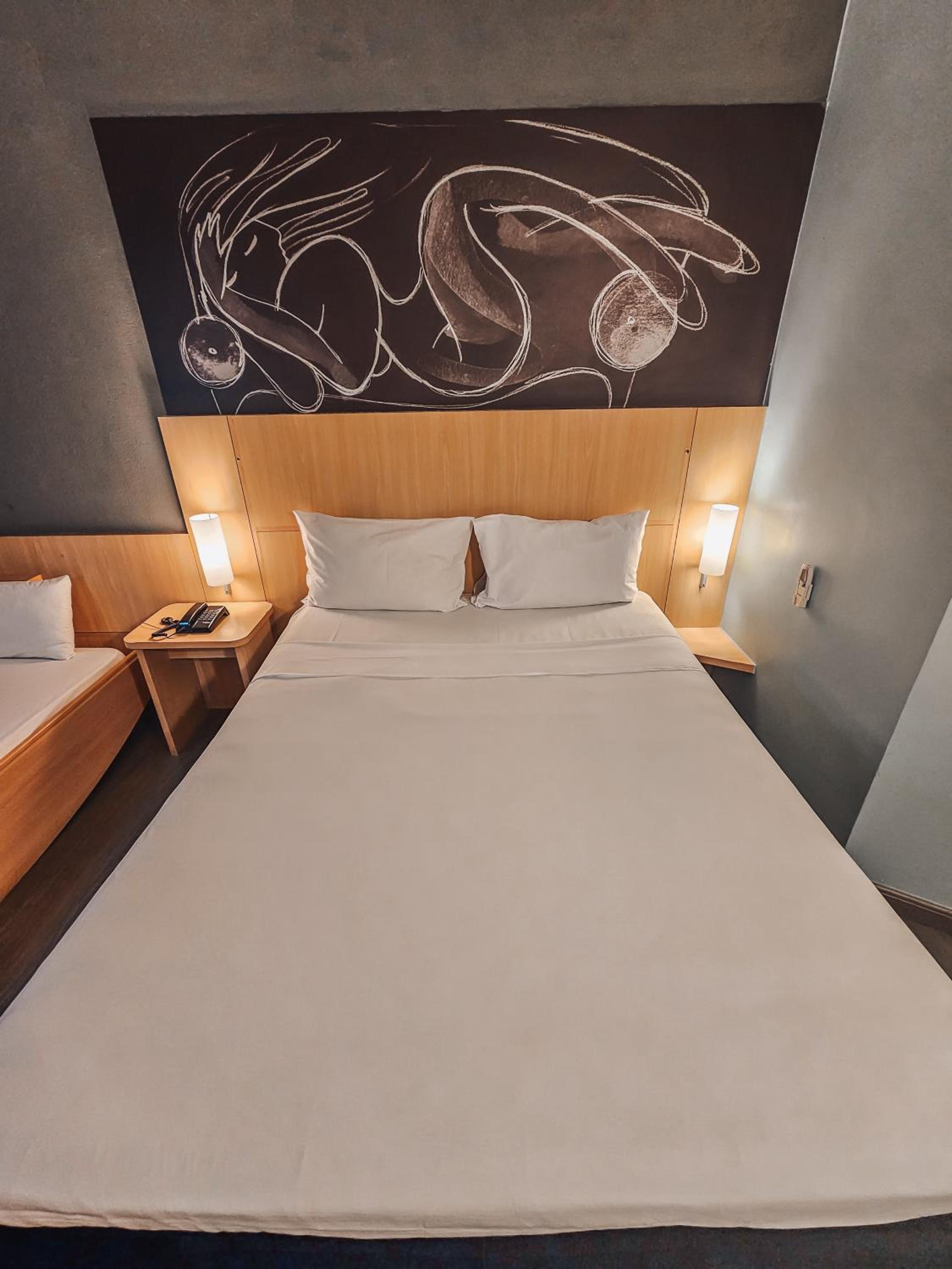 Standard Double Room - Photo 5