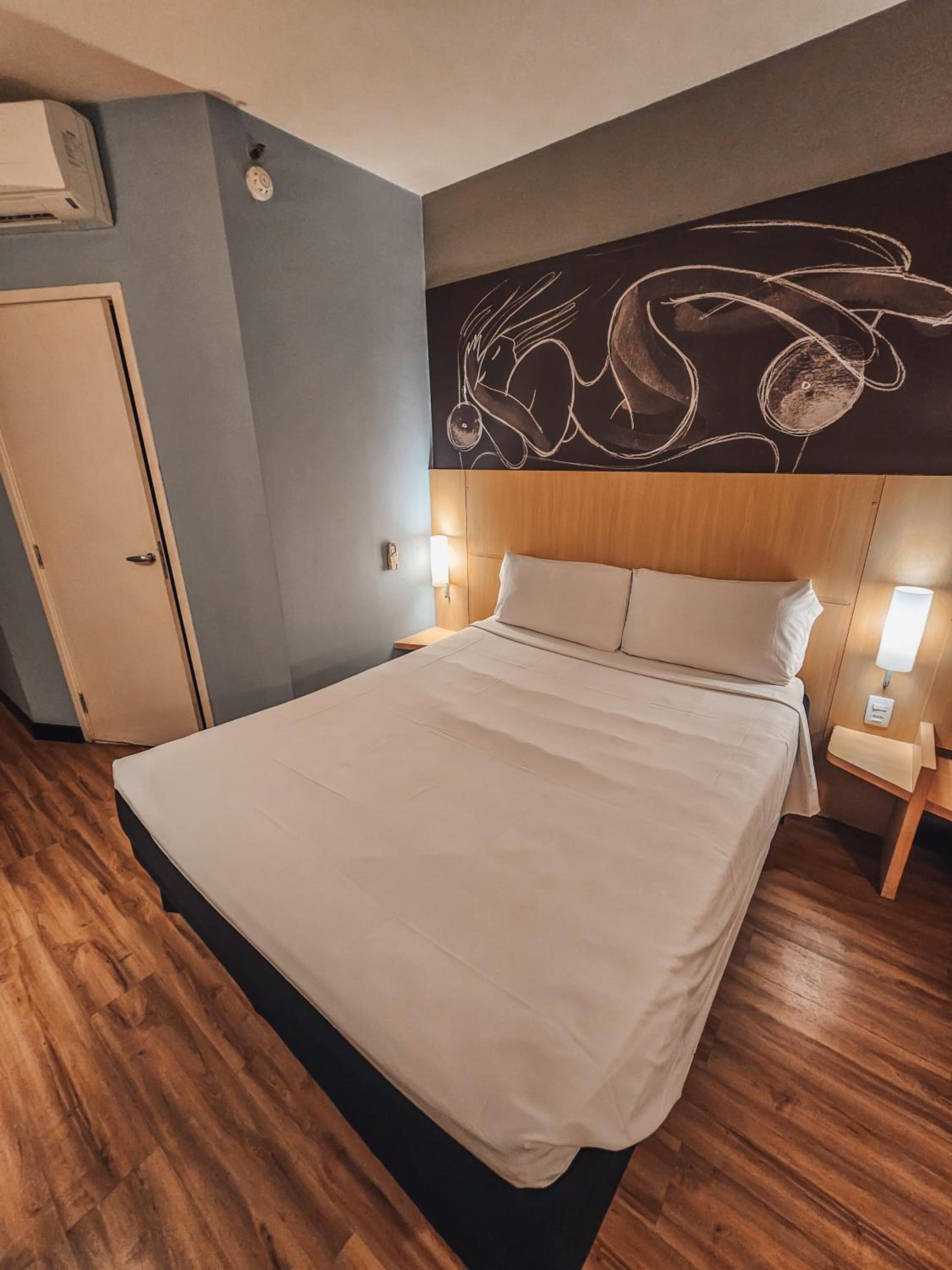 Standard Double Room - Photo 10