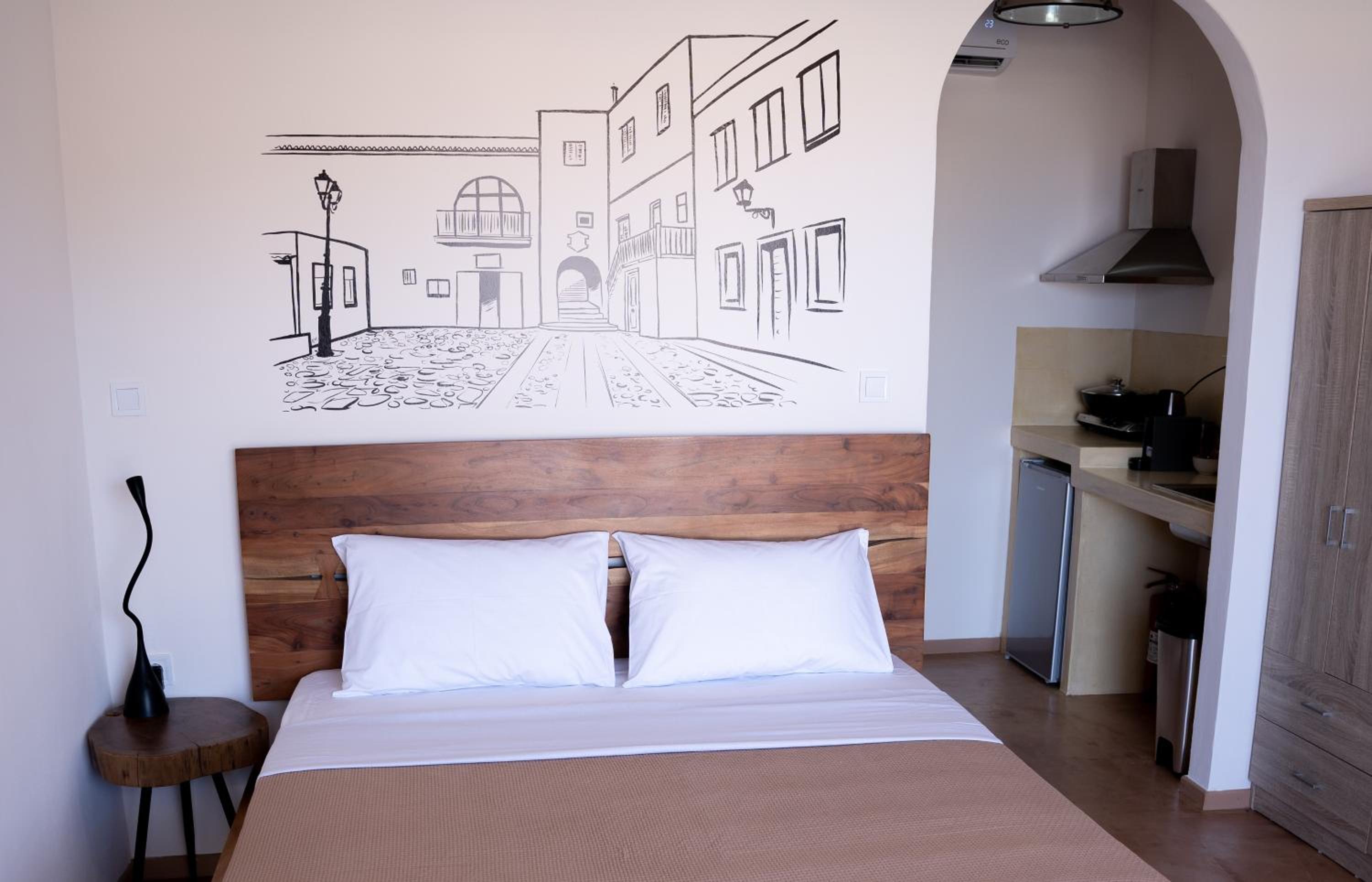 One-Bedroom Apartment - Photo 10