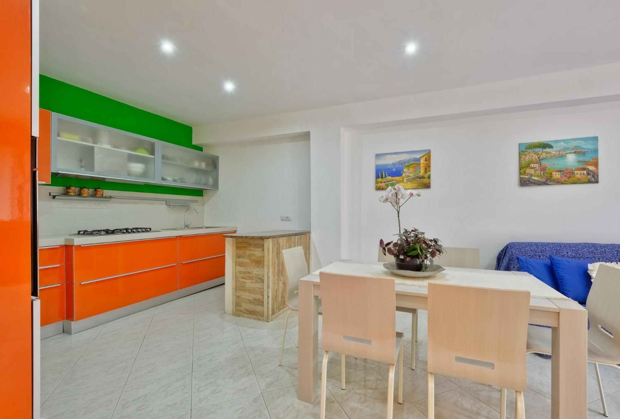 Two-Bedroom House photo 2
