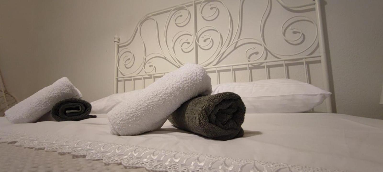 Two-Bedroom Apartment - Photo 26