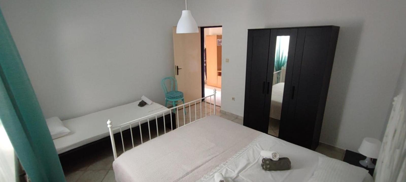 Two-Bedroom Apartment - Photo 10
