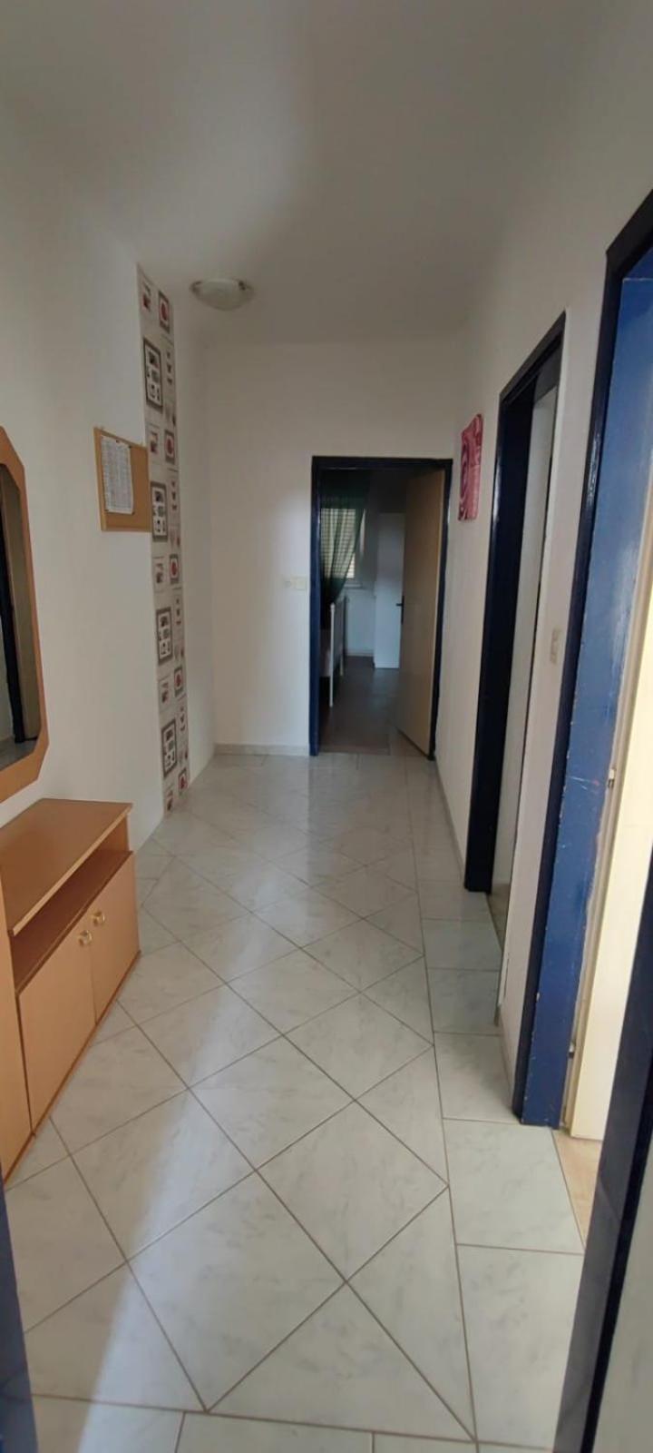 Two-Bedroom Apartment - Photo 30