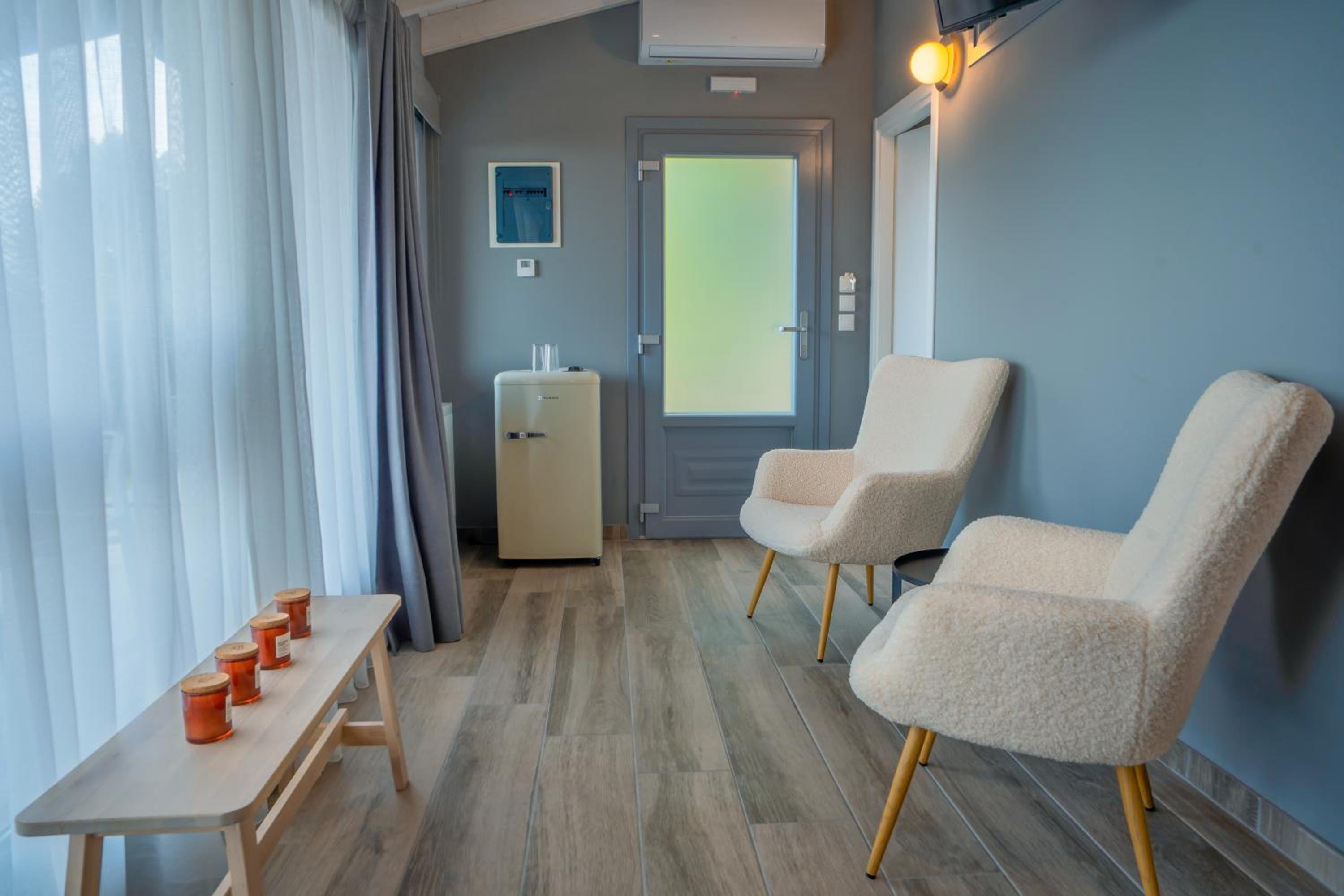 Two-Bedroom Superior Apartment
