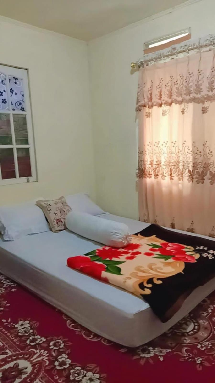 Budget Double Room photo 3