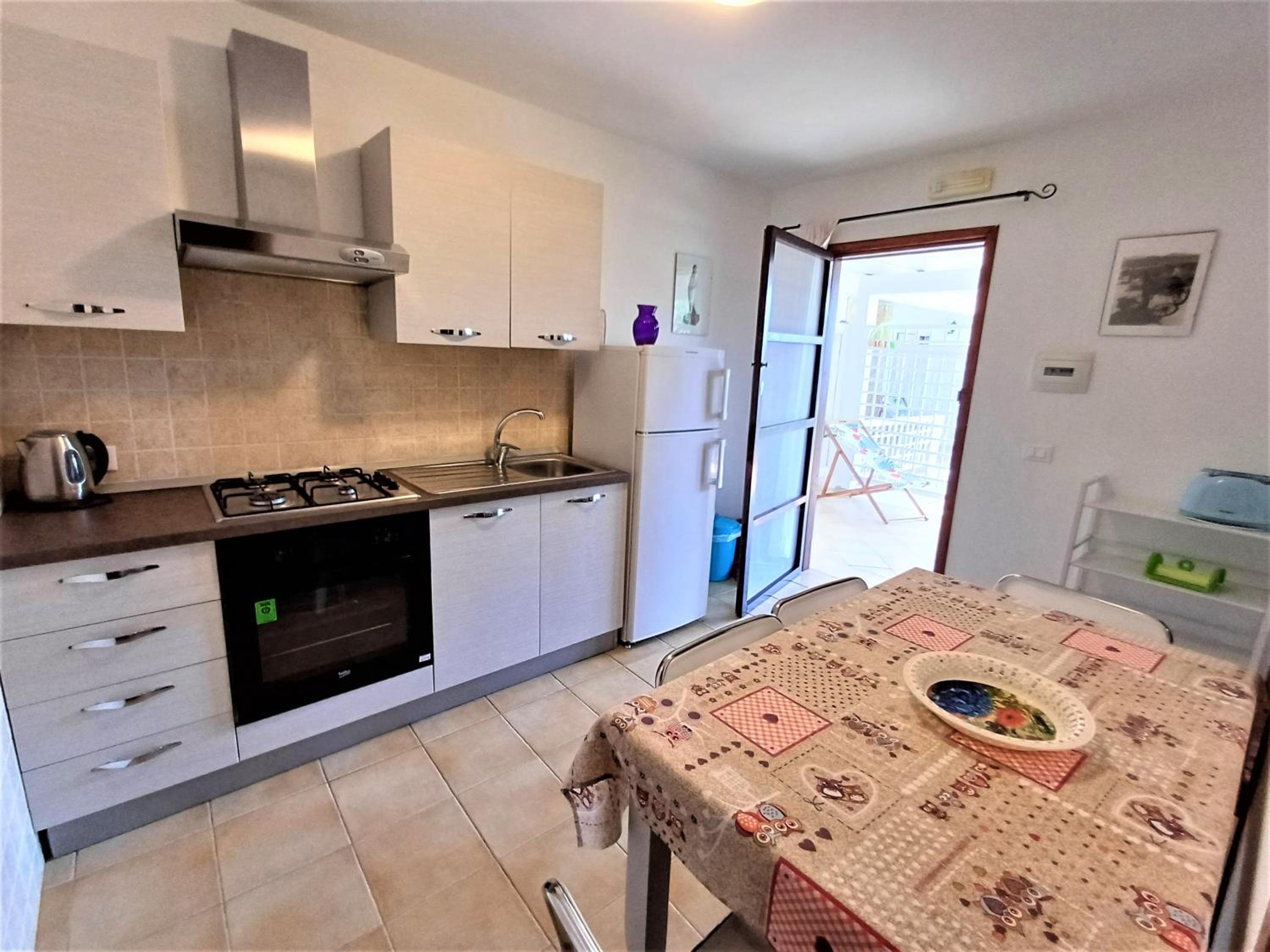 Two-Bedroom Apartment - Photo 4