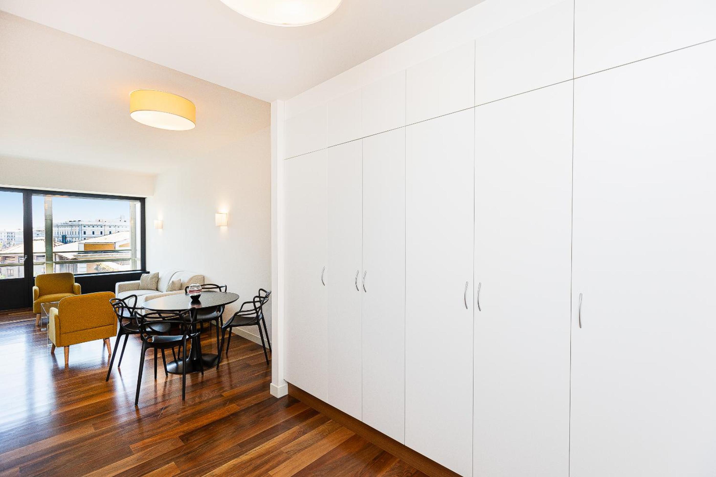 Apartment with Terrace photo 3