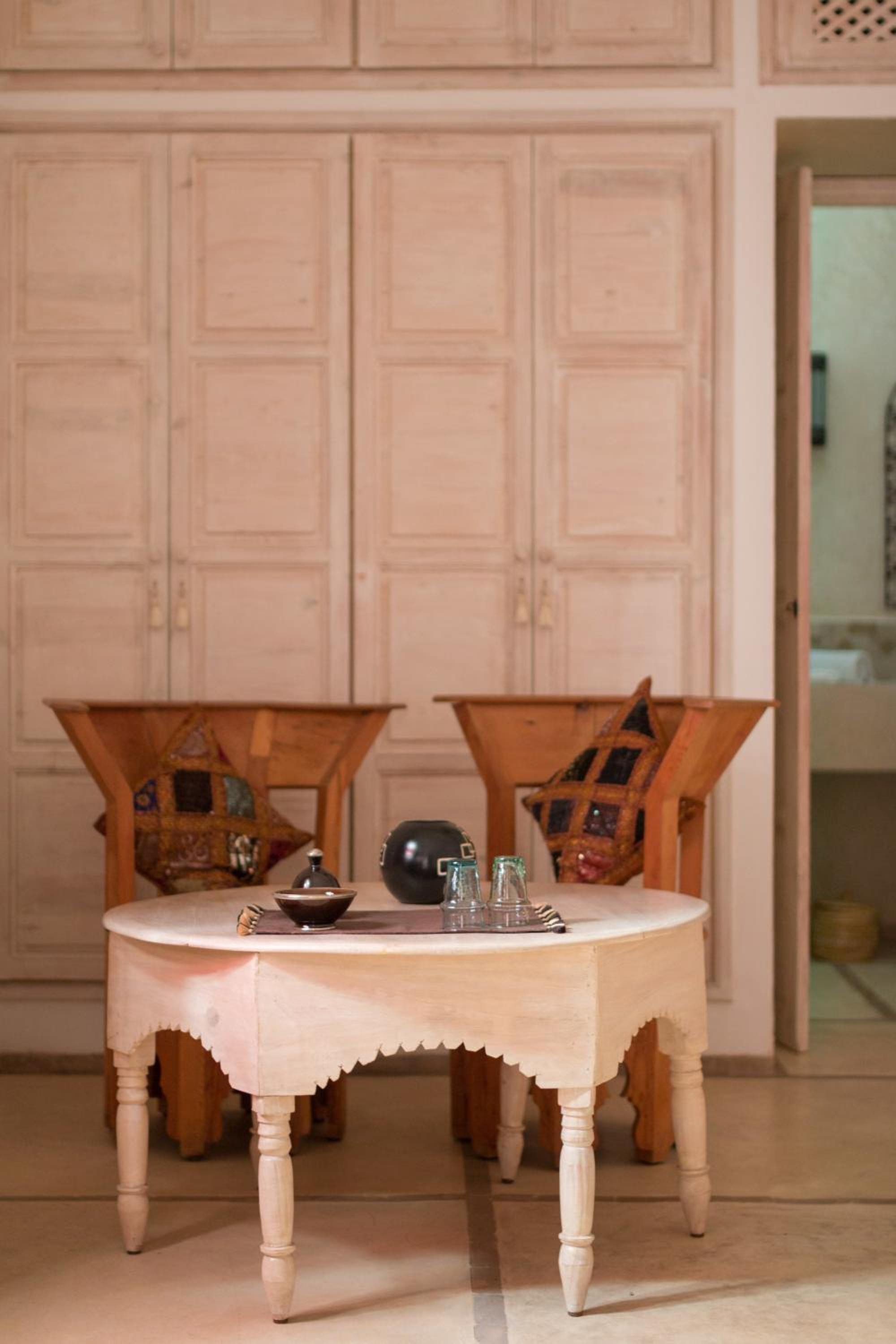 Triple Suite - Photo 12