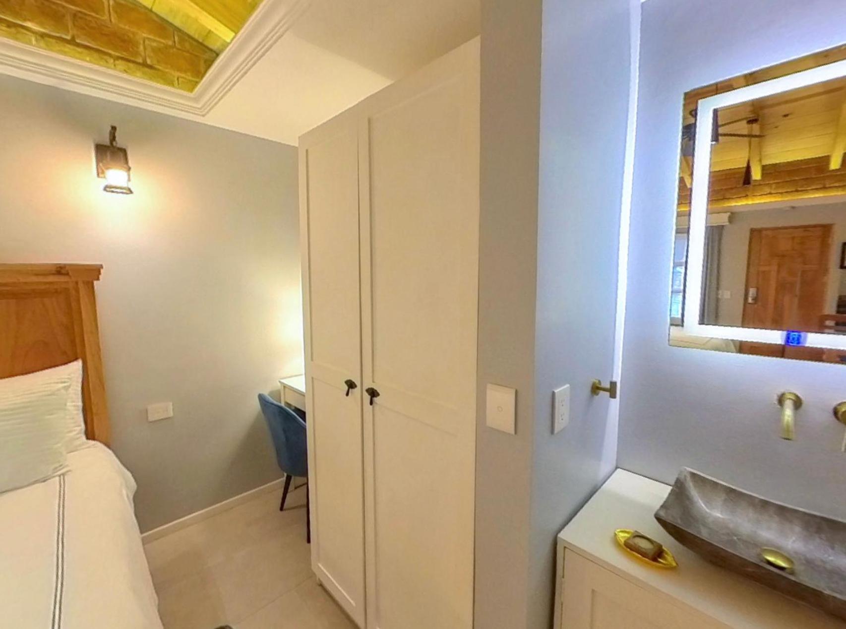 Standard Quadruple Room - Photo 1