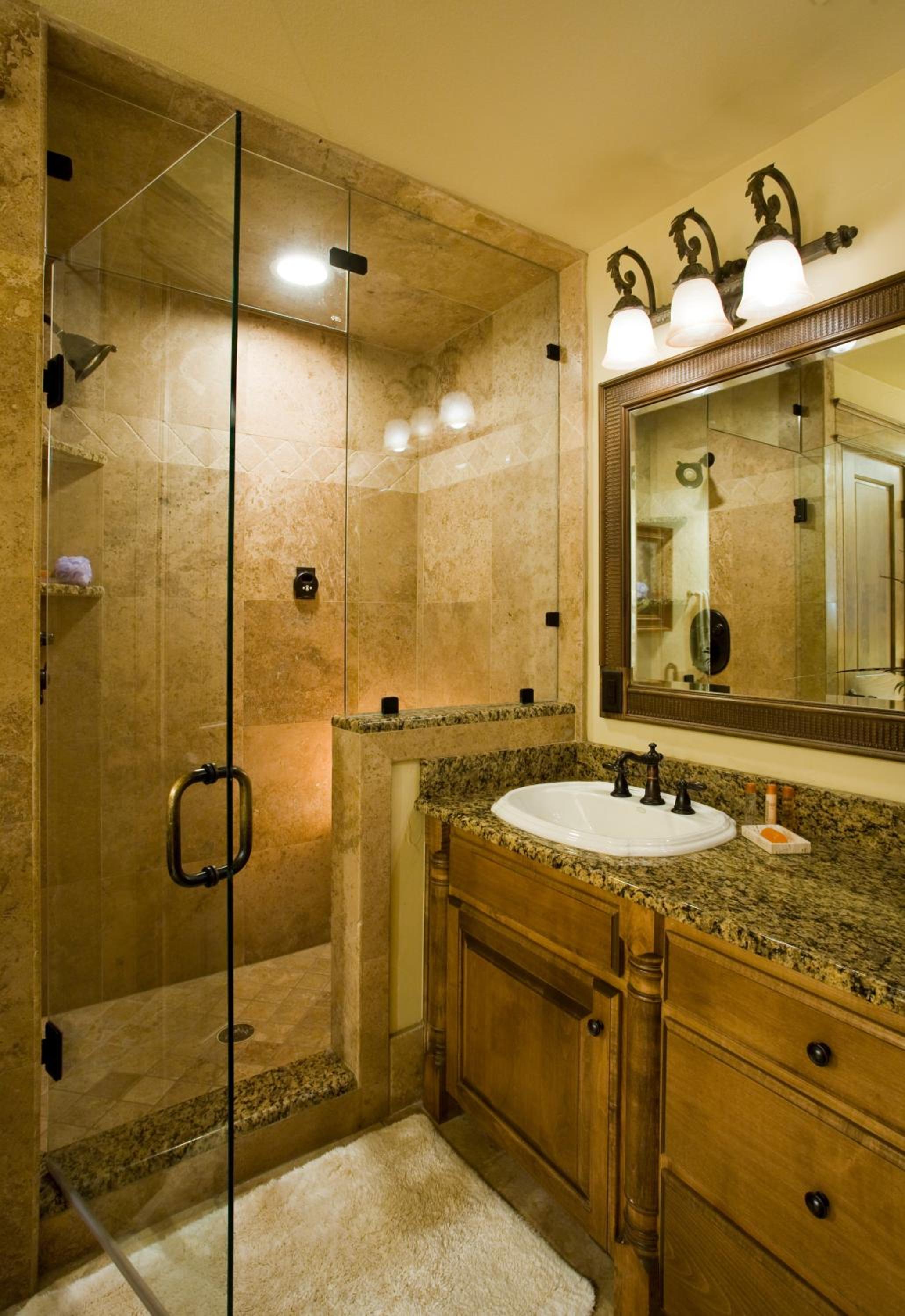 King Room with Whirlpool photo 2