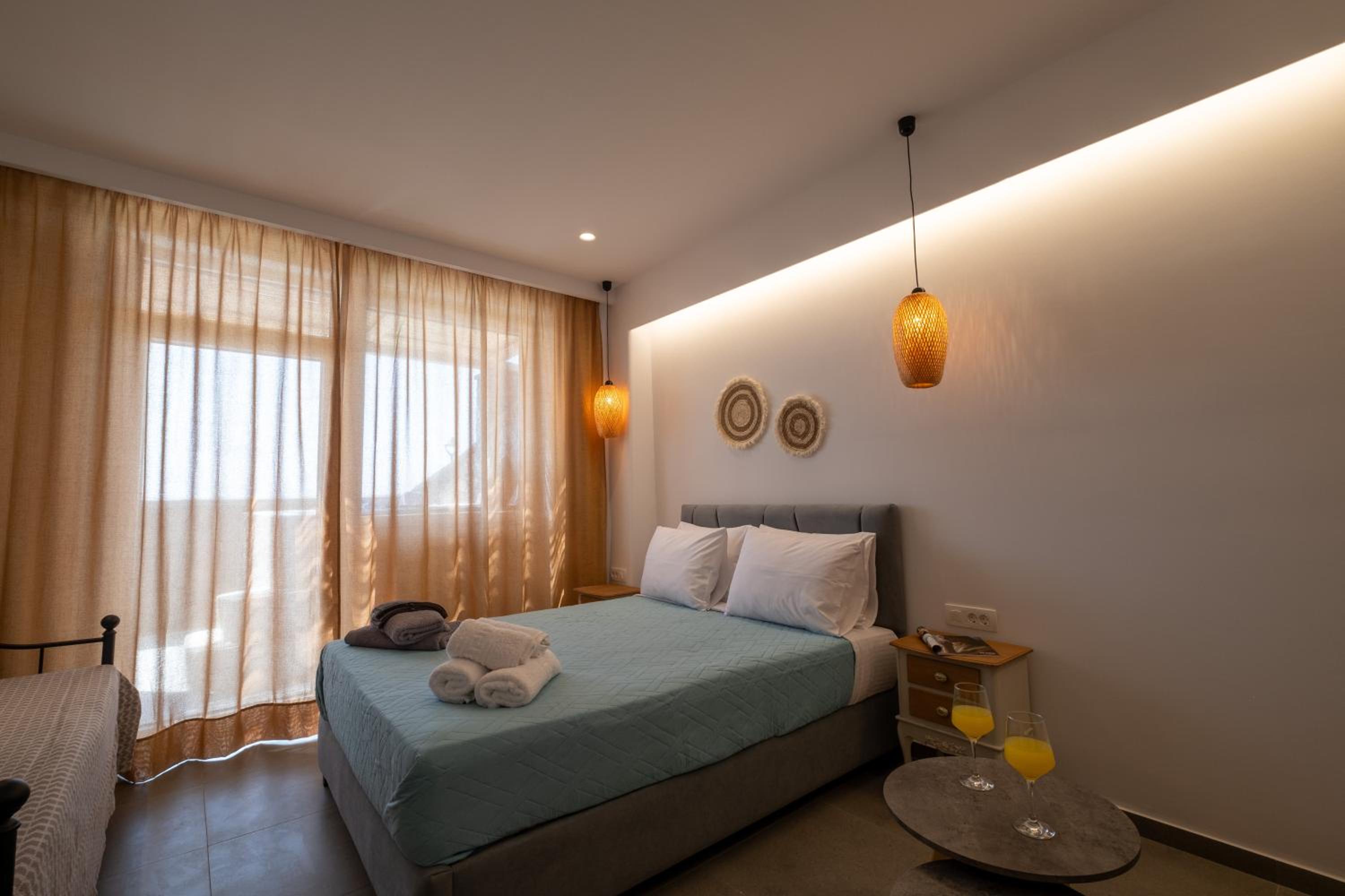 Junior Suite with Sea View - Photo 19