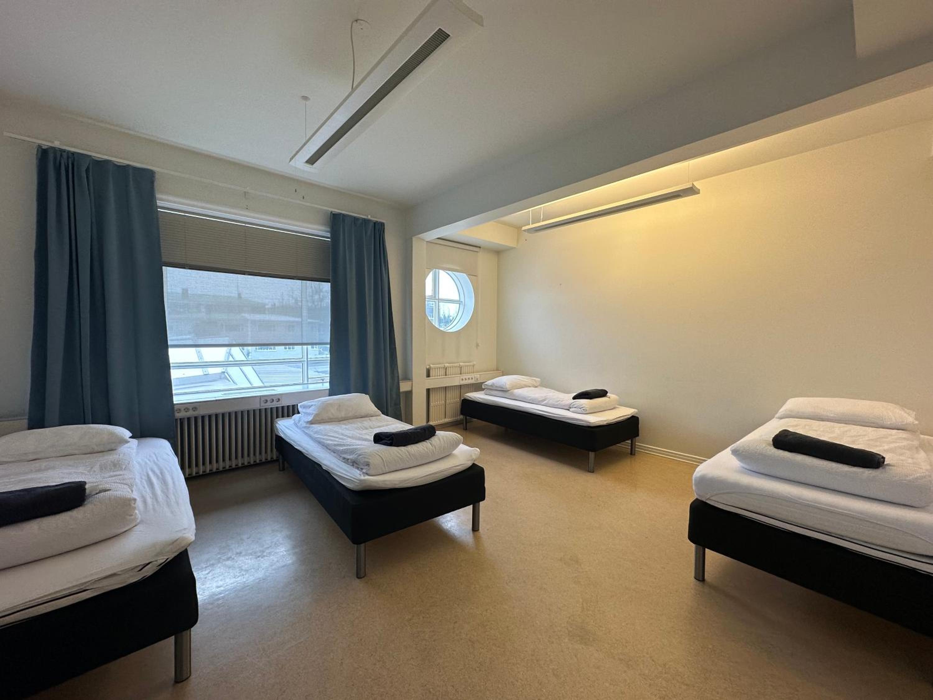 Economy Quadruple Room with Shared Bathroom photo 1