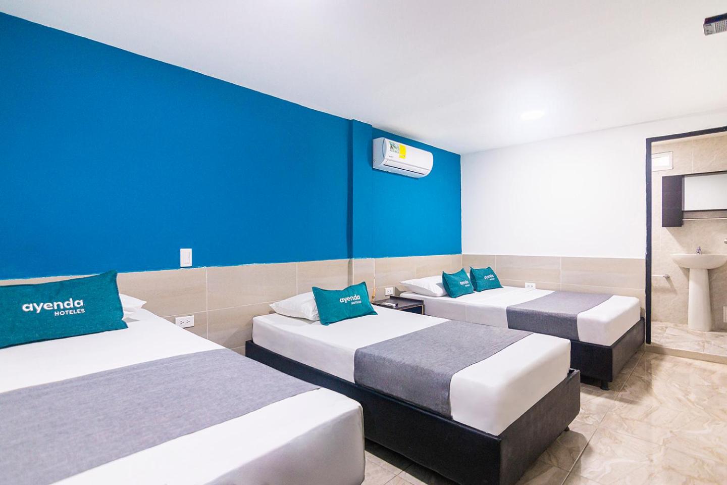 Triple Room