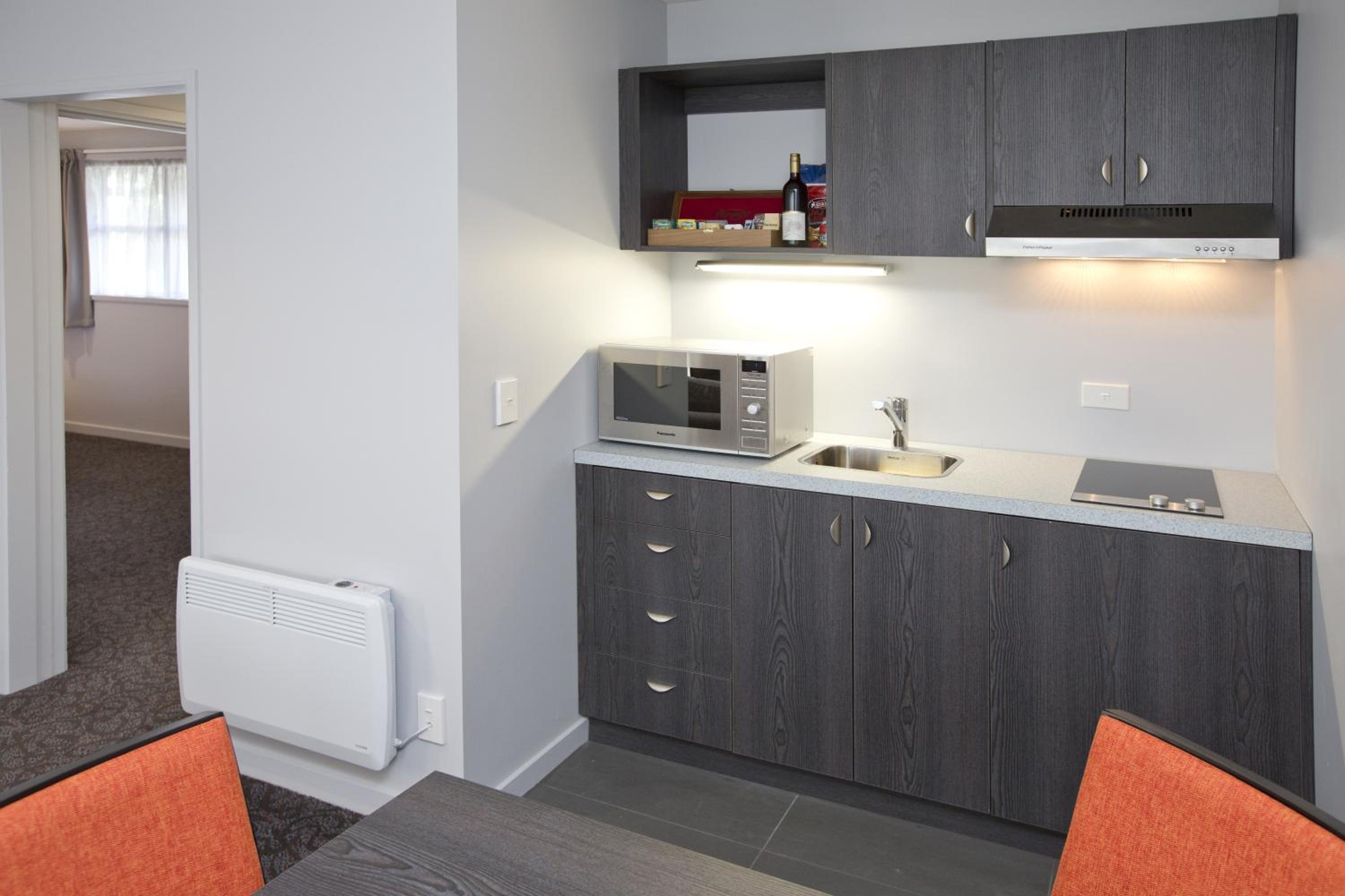 Family Room - Photo 4