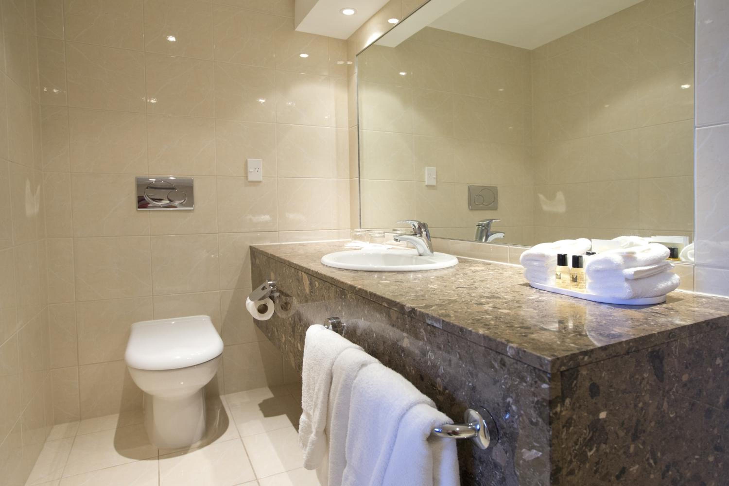 Superior Twin Room - Photo 8