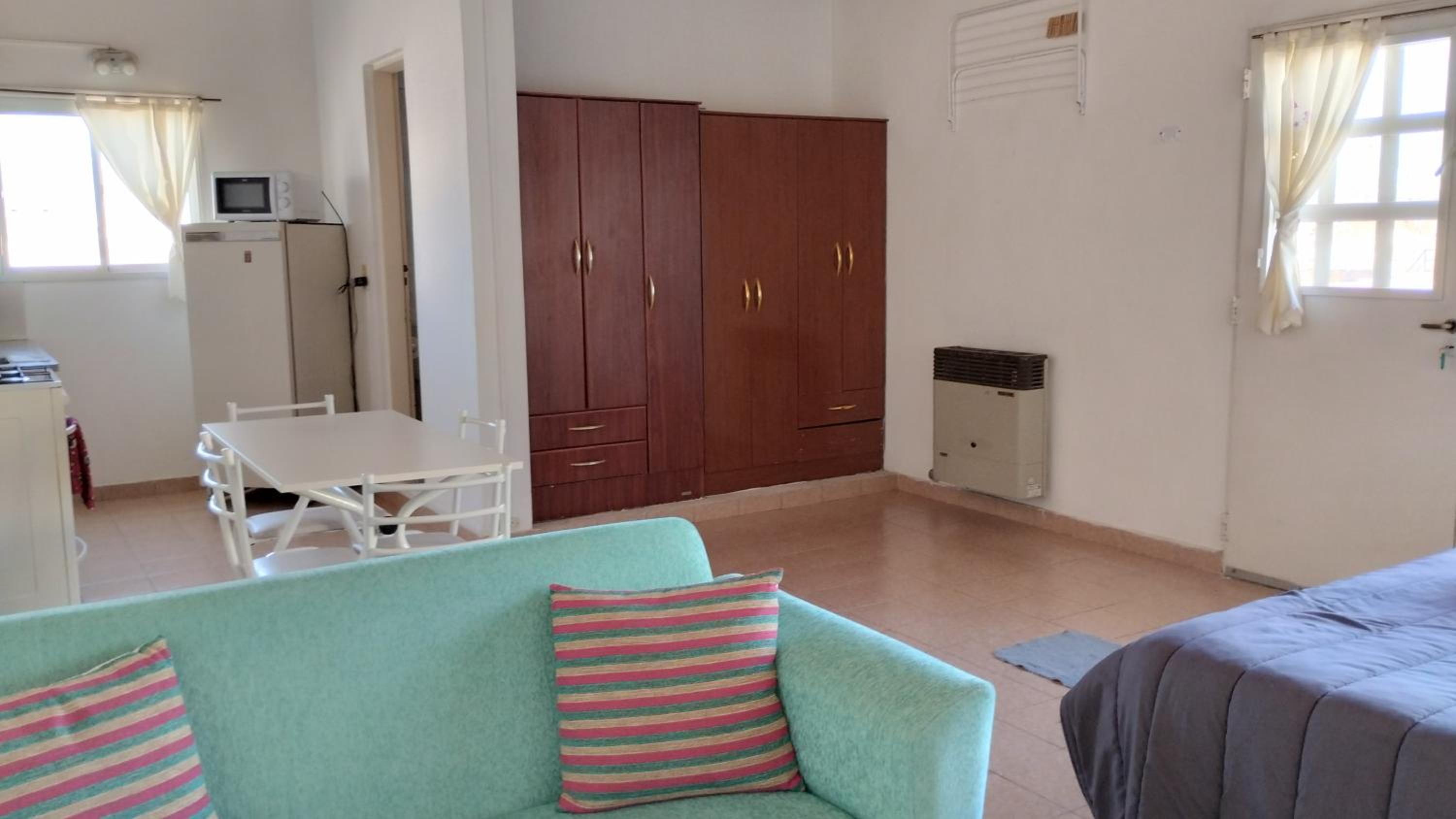 Studio Apartment photo 1