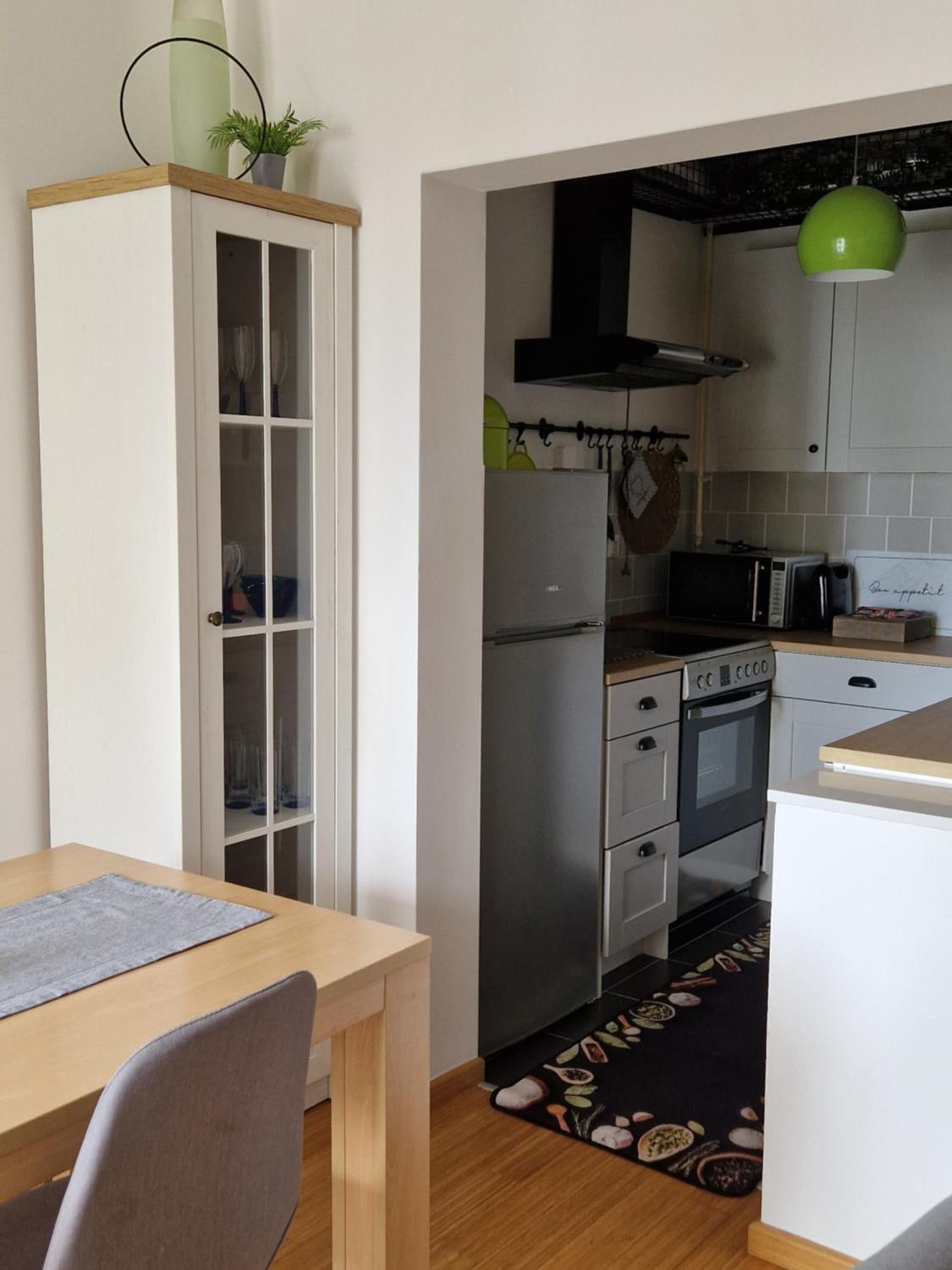 One-Bedroom Apartment - Photo 13