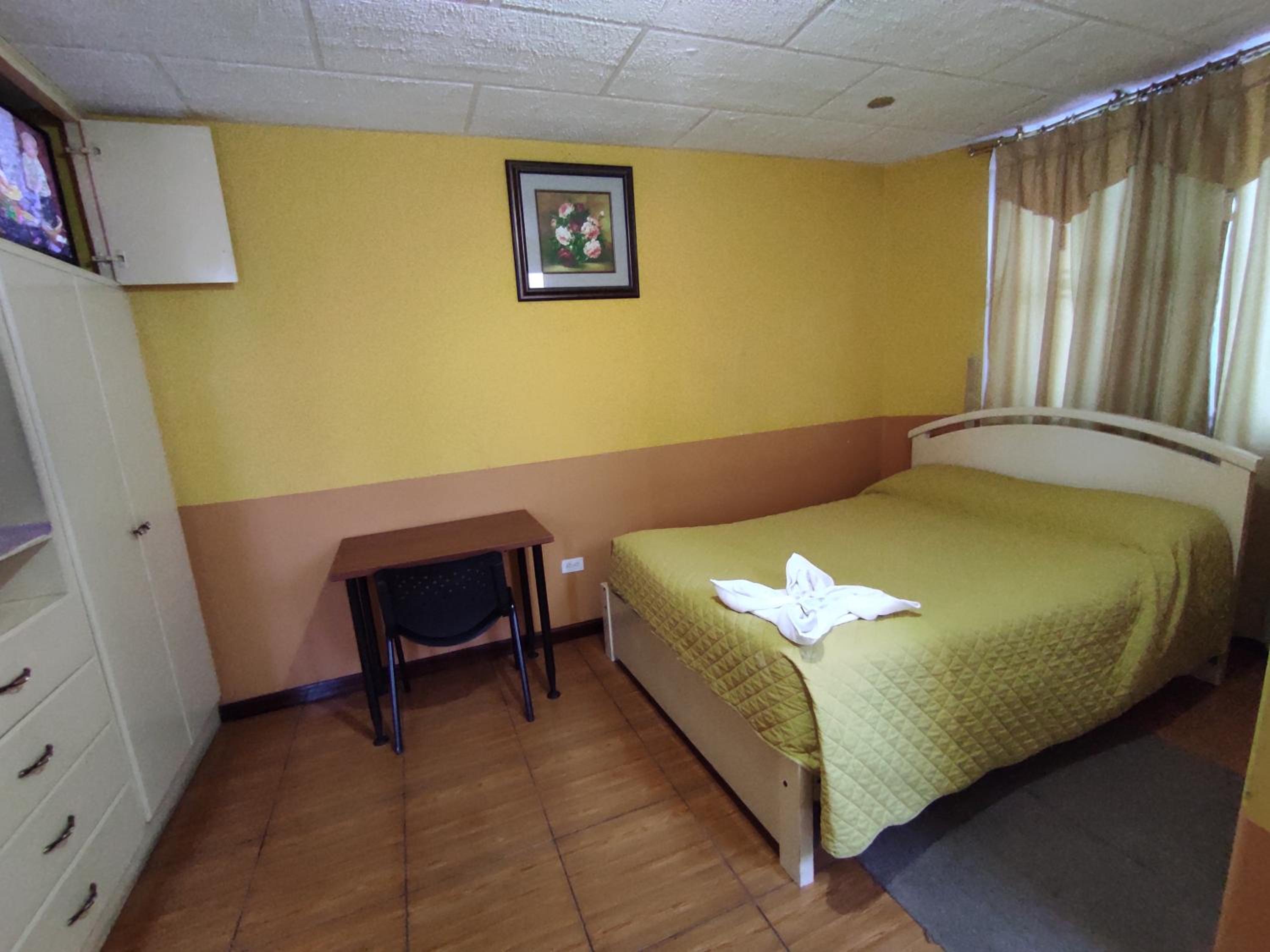 Deluxe Queen Room photo 2