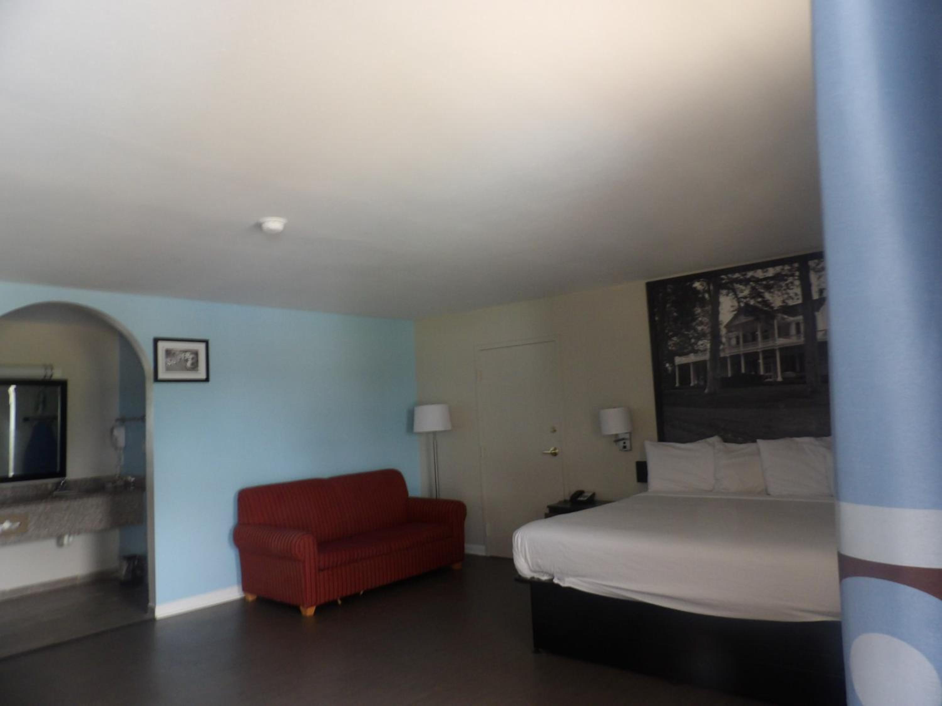 King Studio Suite - Non-Smoking - Photo 4